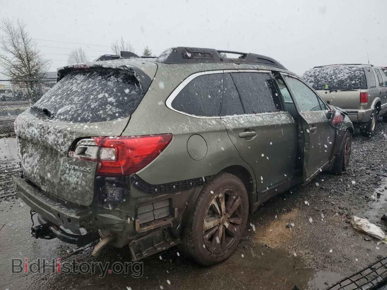 2018 SUBARU OUTBACK - VIN: 4S4BSENC2J3304980 - Фото 3