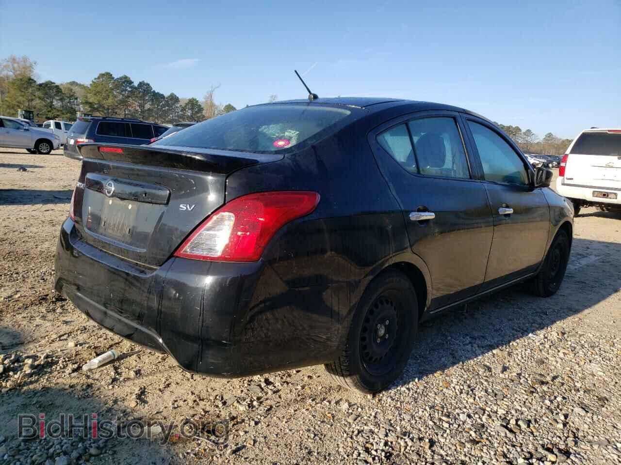 2017 NISSAN VERSA - VIN: 3N1CN7AP3HL812610 - Фото 3