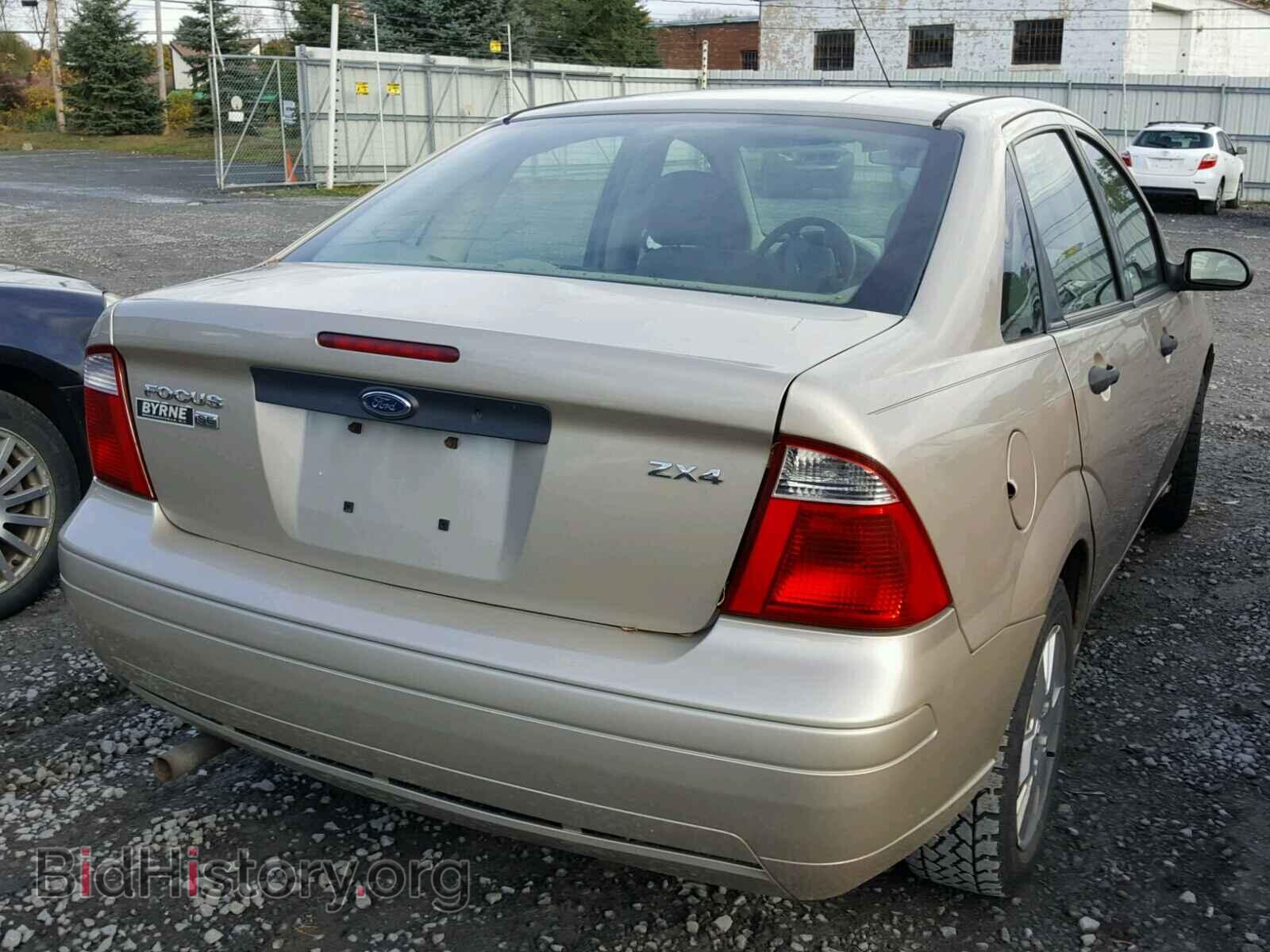 2006 FORD FOCUS - VIN: 1FAHP34N36W116424 - Фото 4