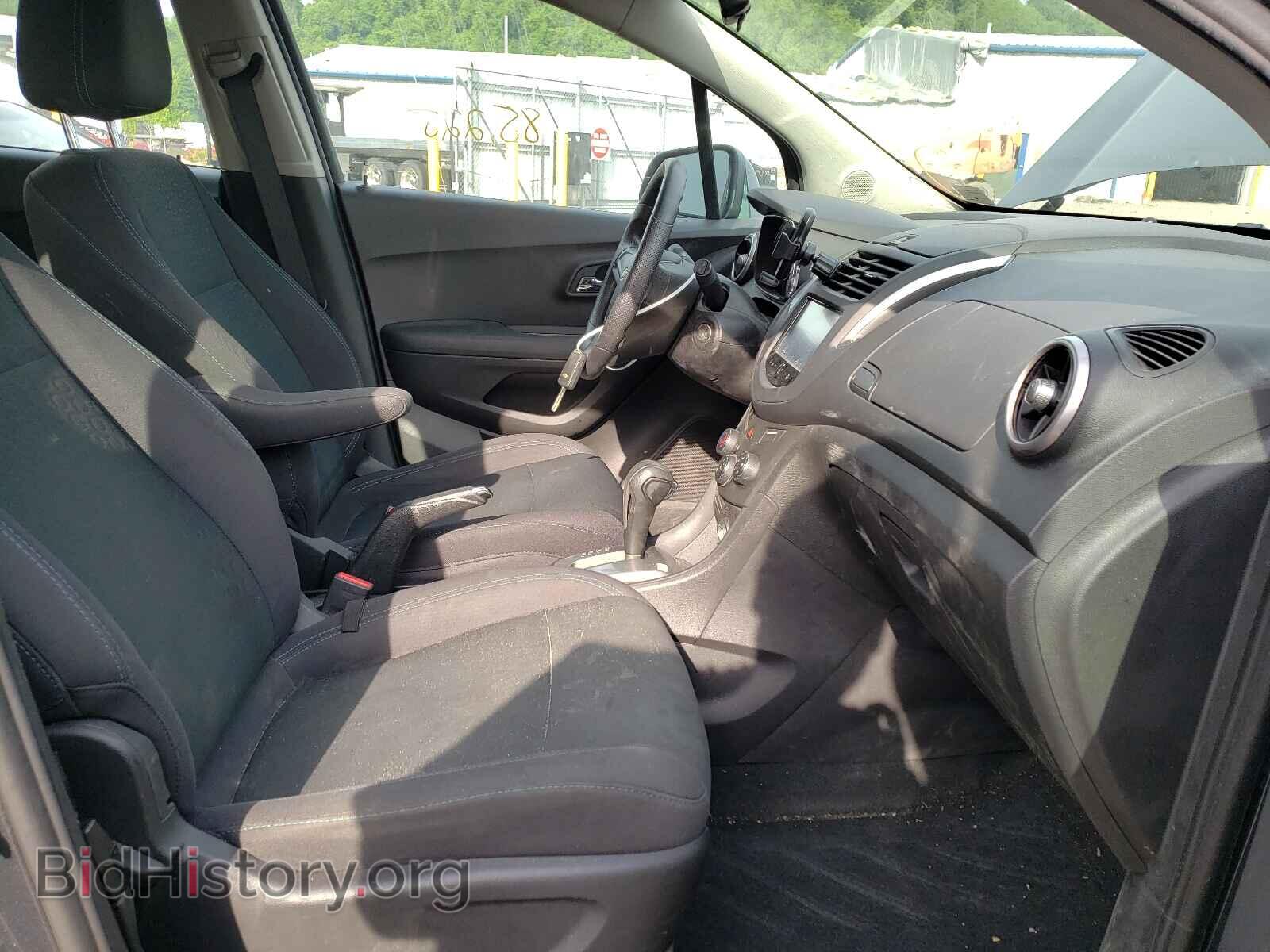 2016 CHEVROLET TRAX - VIN: 3GNCJKSB1GL214357 - Фото 5