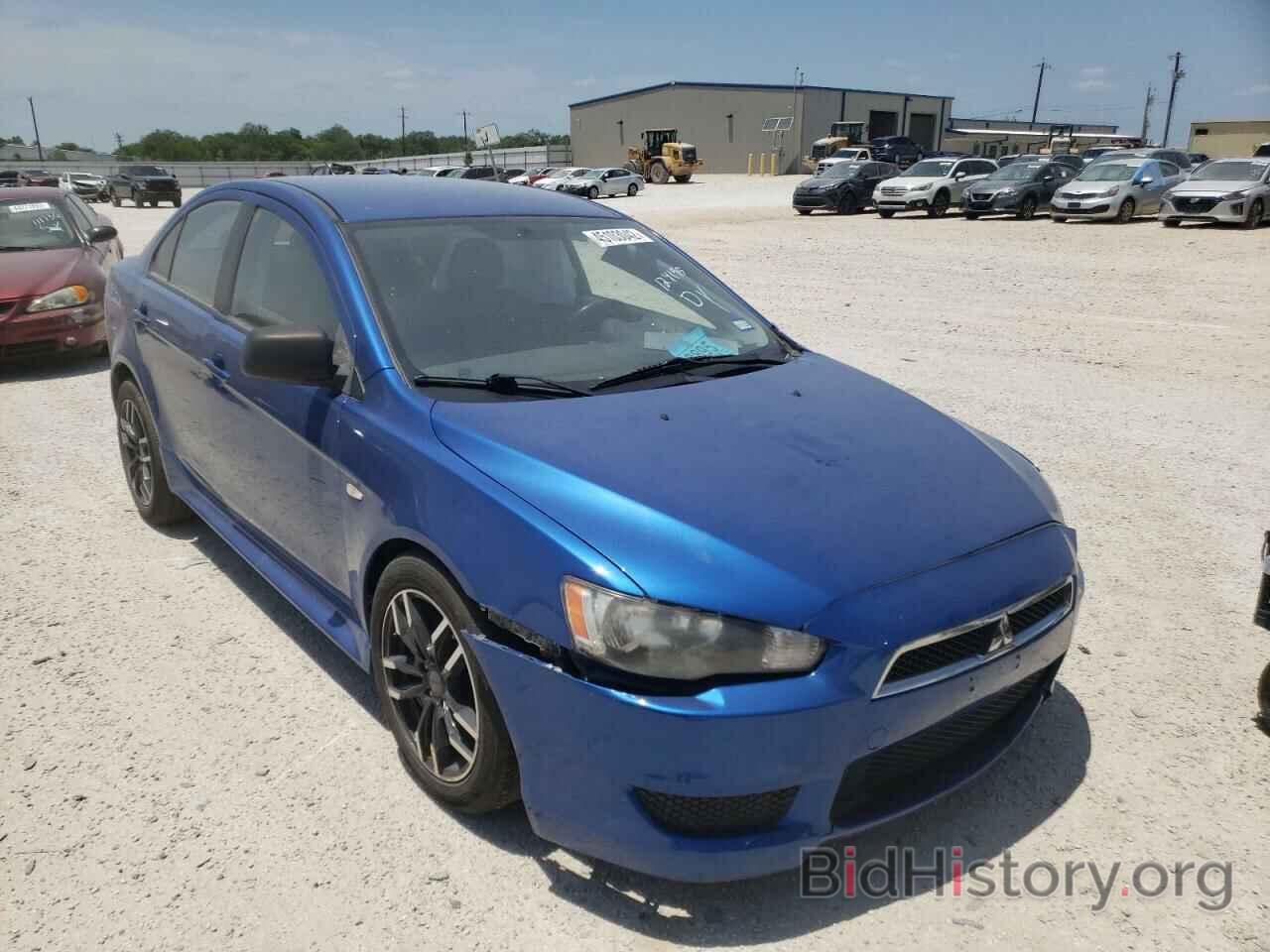 Photo JA32U2FU5BU024419 - MITSUBISHI LANCER 2011