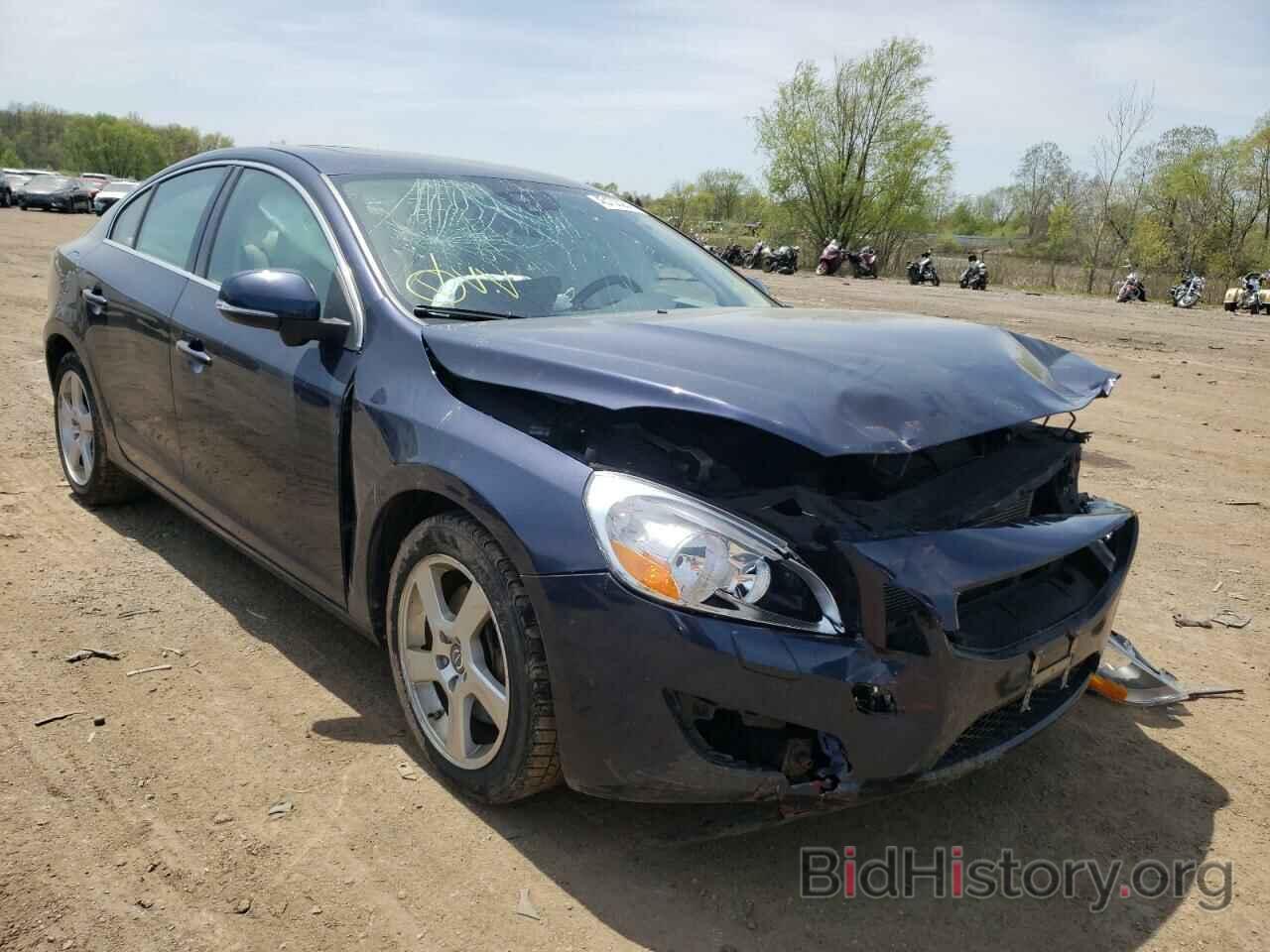 Photo YV1622FS3C2077571 - VOLVO S60 2012