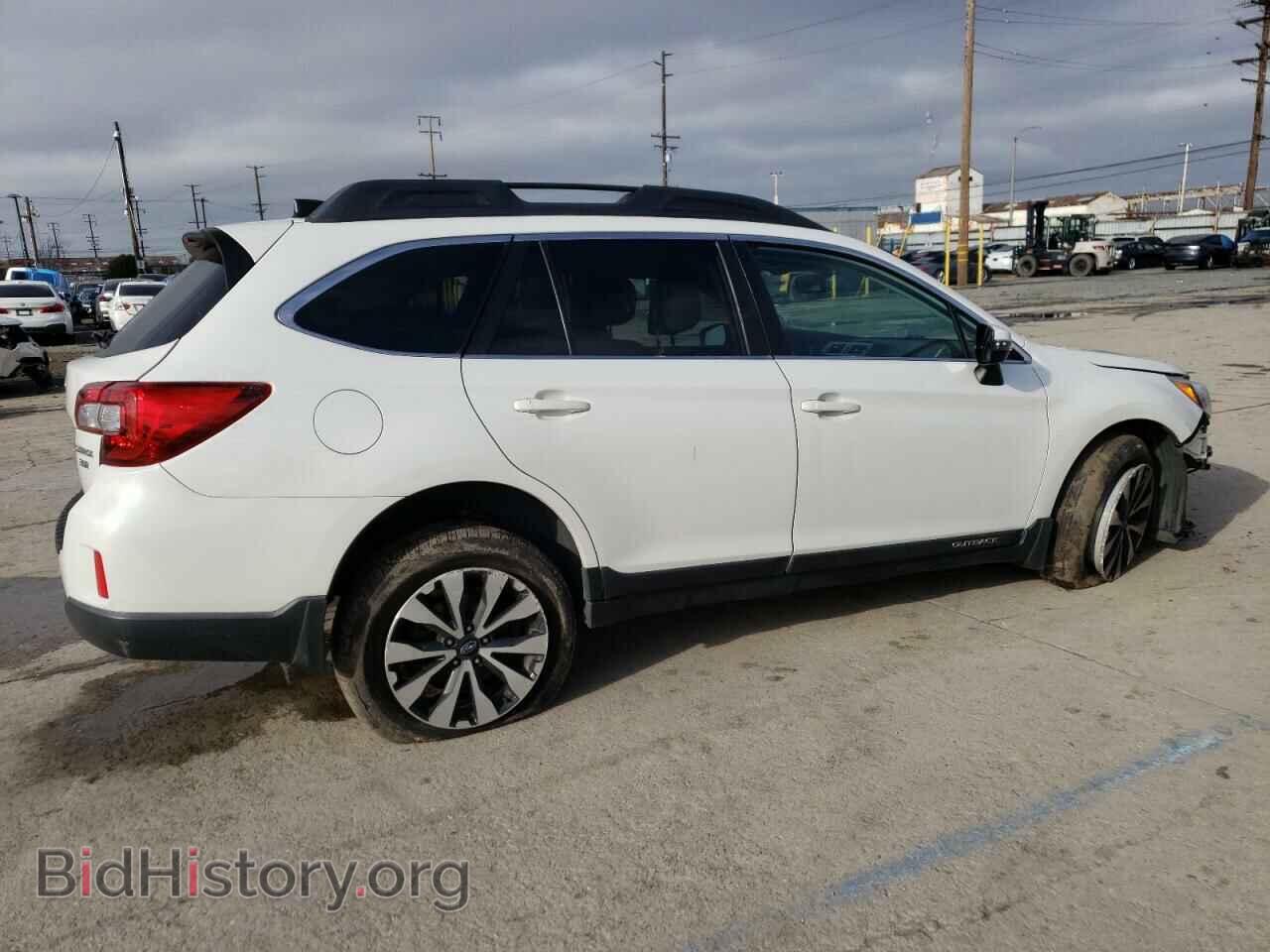 2016 SUBARU OUTBACK - VIN: 4S4BSENC9G3200351 - Фото 3