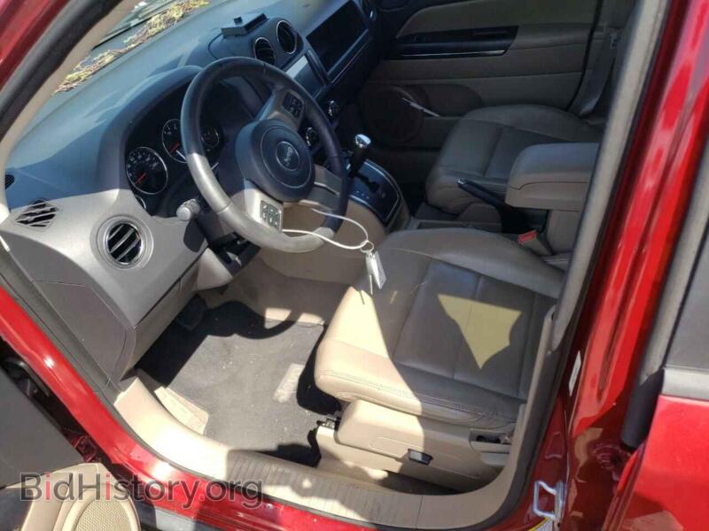 2012 Jeep COMPASS (VIN 1C4NJCCB2CD526872) — photo 7 of 13
