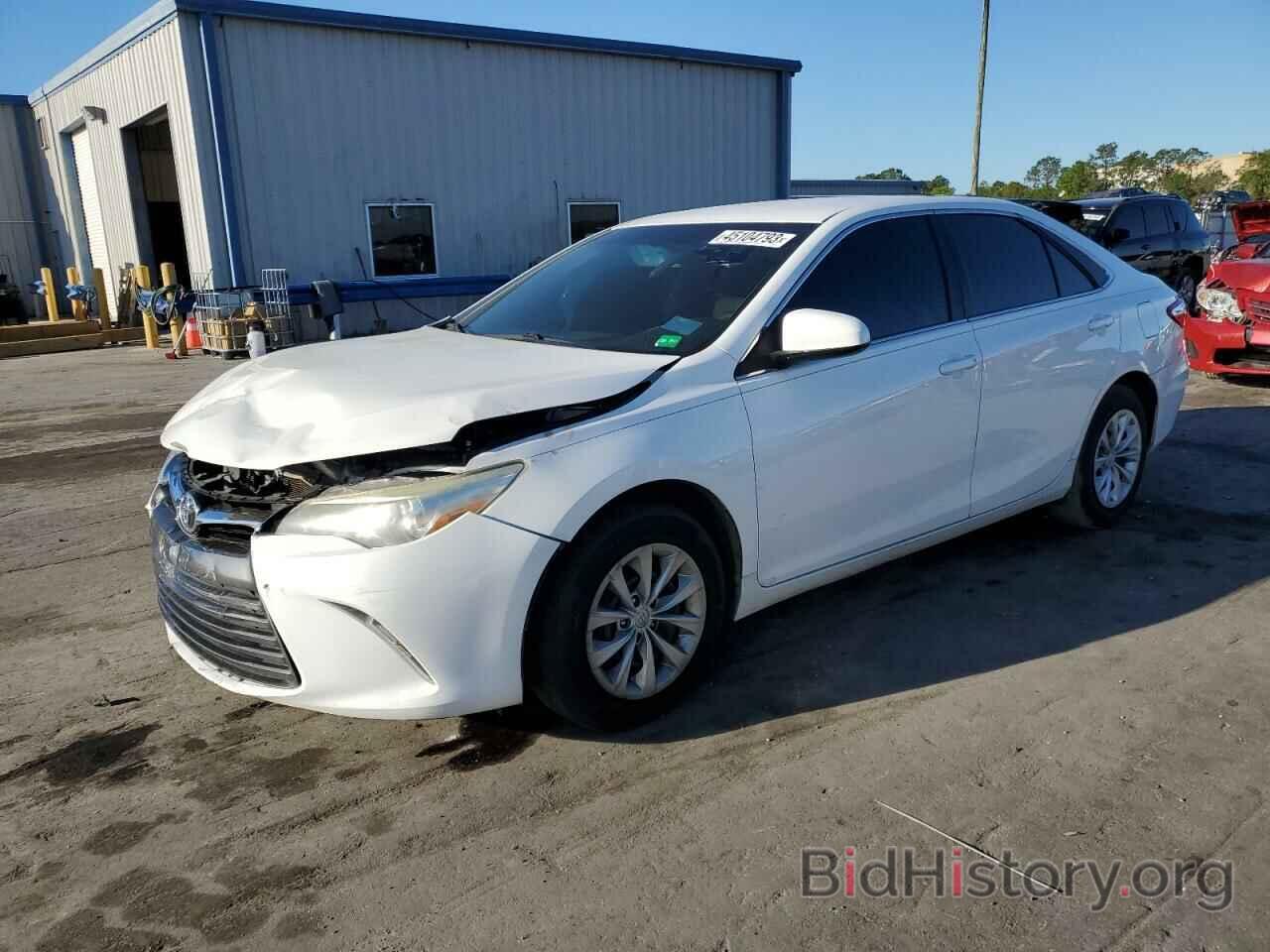 Photo 4T1BF1FK0FU942875 - TOYOTA CAMRY 2015