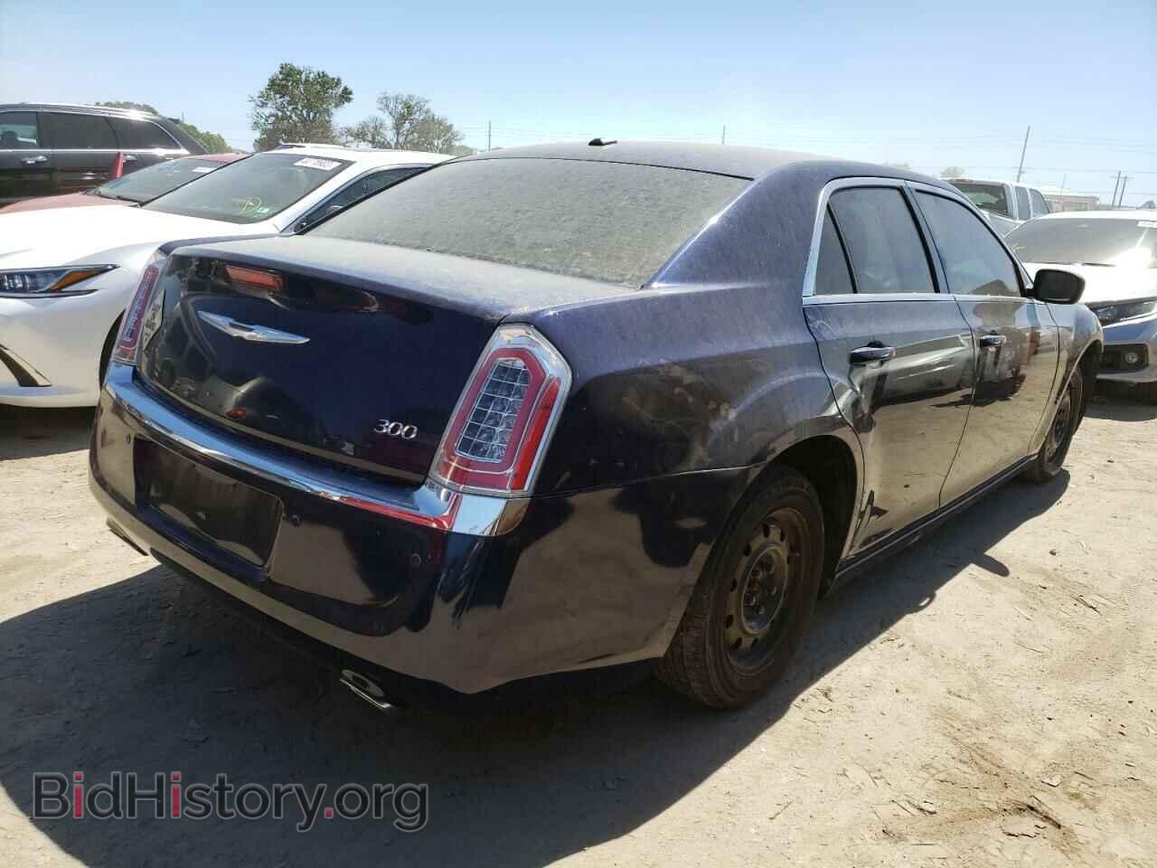 2013 CHRYSLER 300 - VIN: 2C3CCAAG2DH667714 - Фото 3