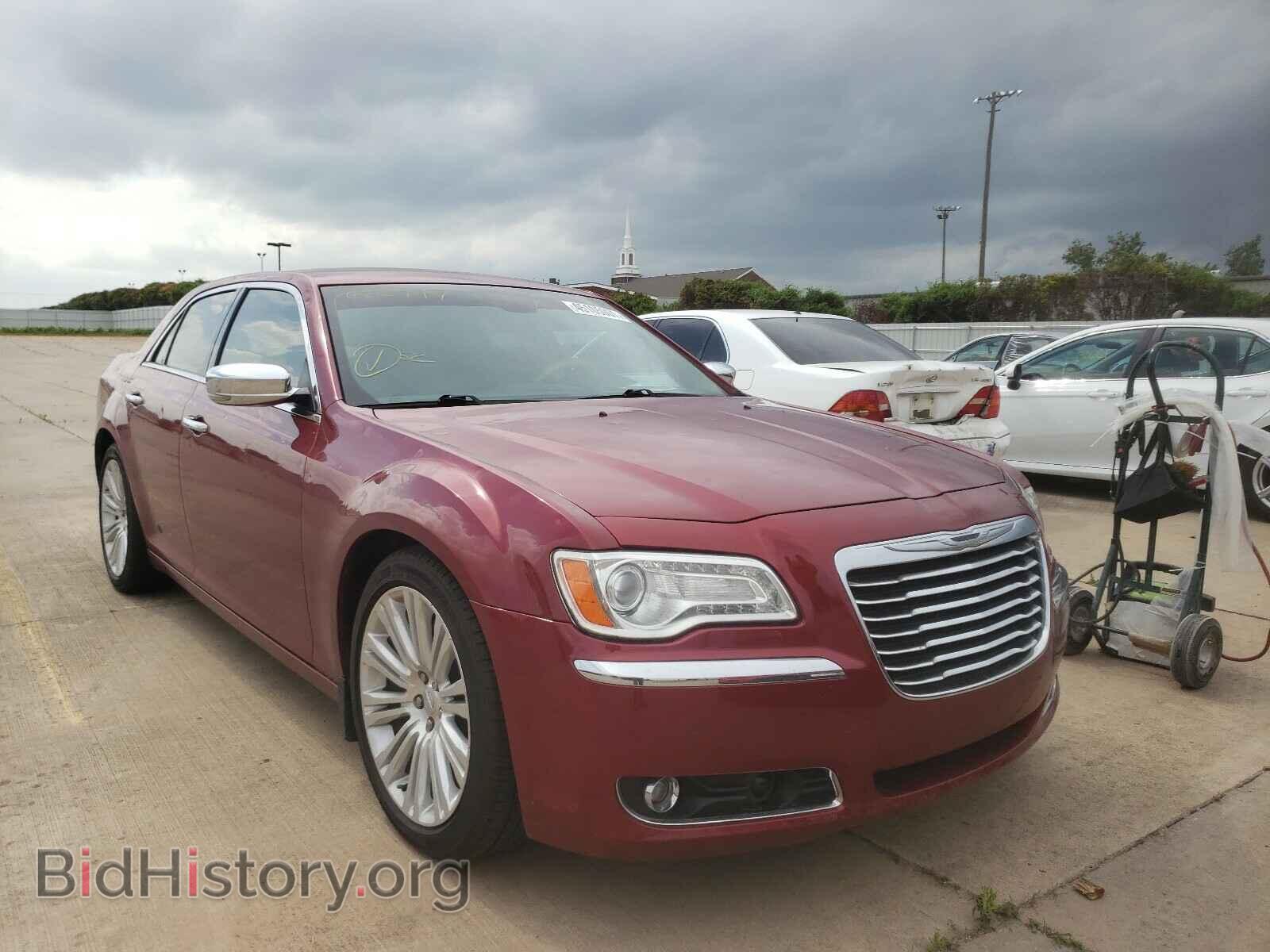 Фотография 2C3CCAET2DH682947 - CHRYSLER 300 2013