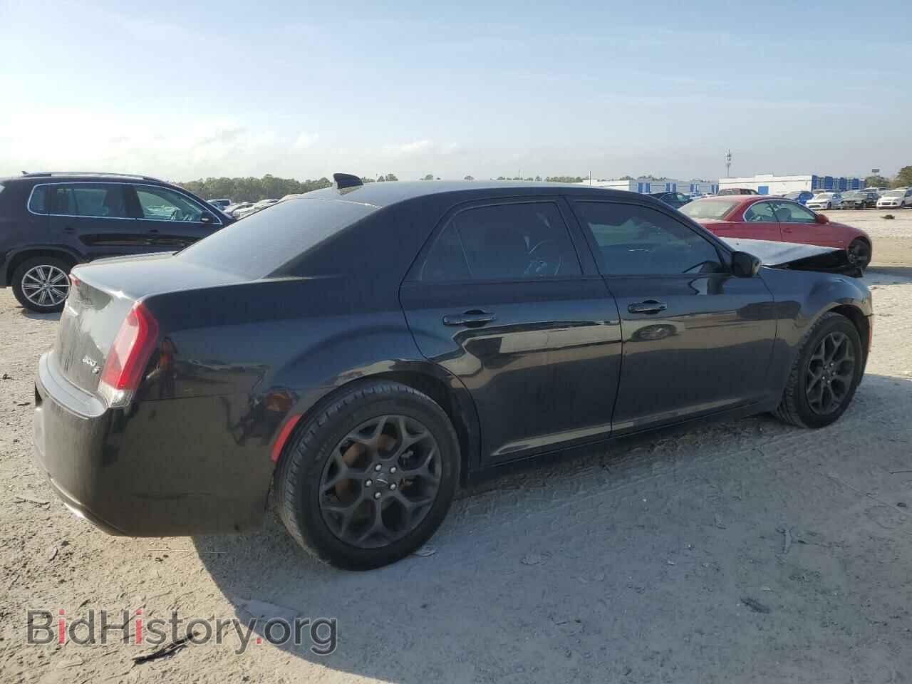 2019 CHRYSLER 300 - VIN: 2C3CCAGG7KH610672 - Фото 3