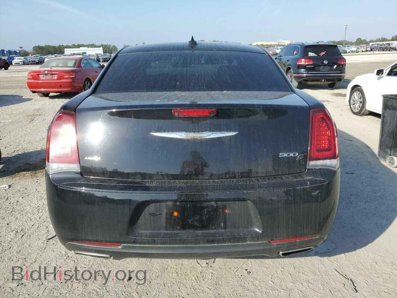 2019 CHRYSLER 300 - VIN: 2C3CCAGG7KH610672 - Фото 6