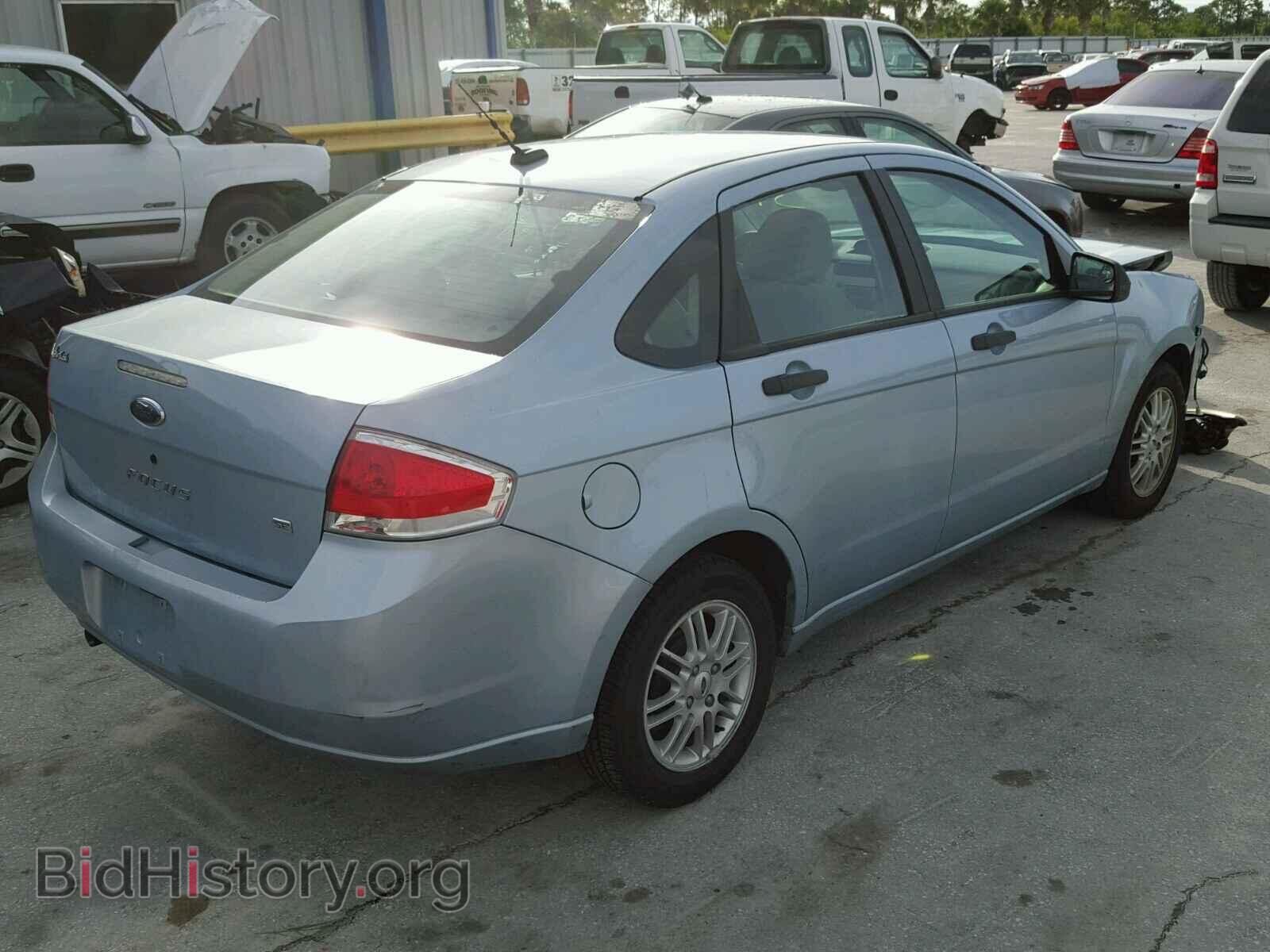 2009 FORD FOCUS - VIN: 1FAHP35NX9W257591 - Photo 4