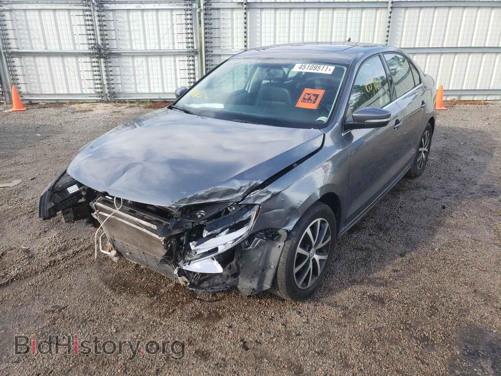 2017 VOLKSWAGEN JETTA - VIN: 3VWDB7AJ4HM406123 - Фото 2