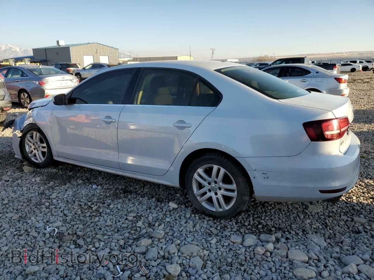 2017 VOLKSWAGEN JETTA - VIN: 3VW2B7AJ5HM344125 - Фото 2