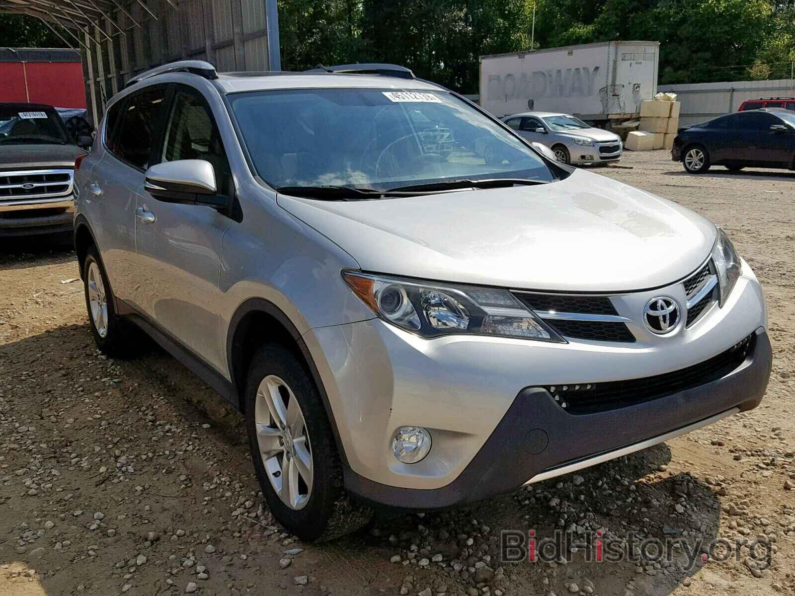 Фотография JTMWFREV8EJ022914 - TOYOTA RAV4 XLE 2014