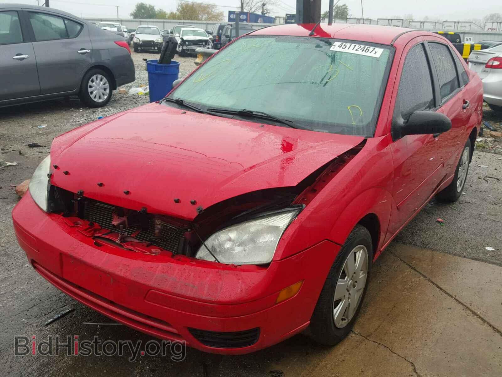 2007 FORD FOCUS - VIN: 1FAHP34N67W199624 - Фото 2