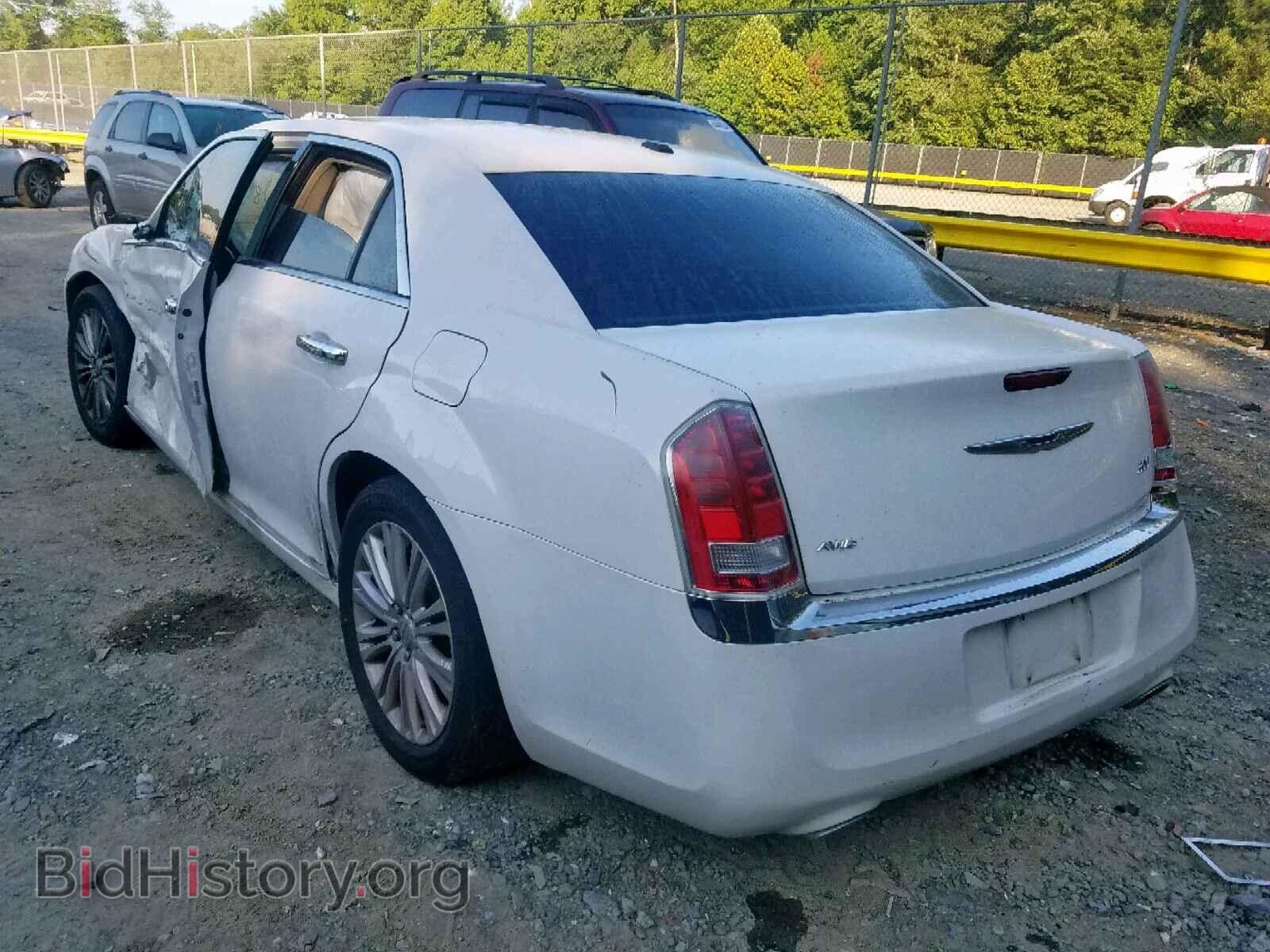 2013 CHRYSLER 300 - VIN: 2C3CCARG3DH710137 - Фото 3