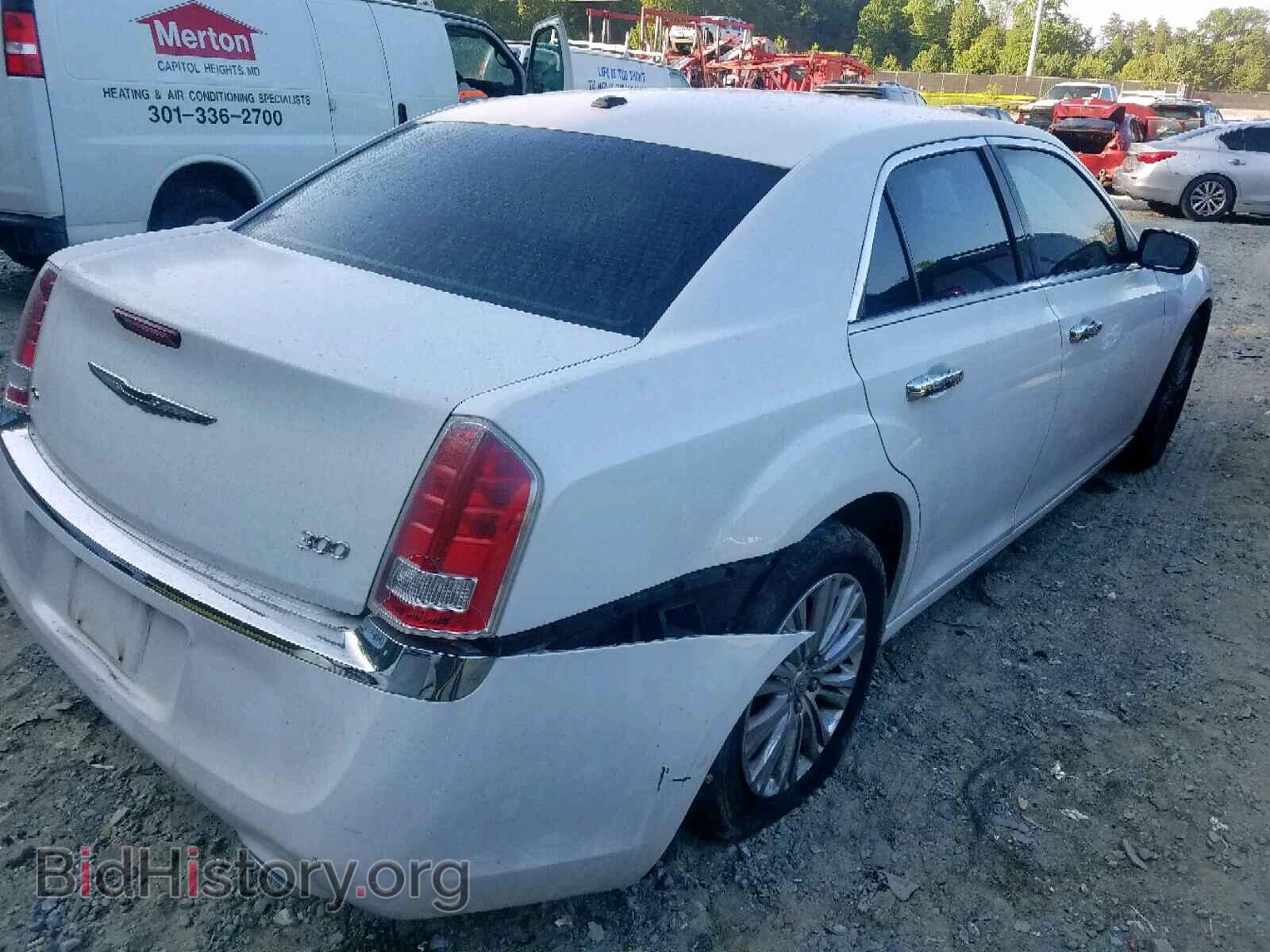 2013 CHRYSLER 300 - VIN: 2C3CCARG3DH710137 - Фото 4