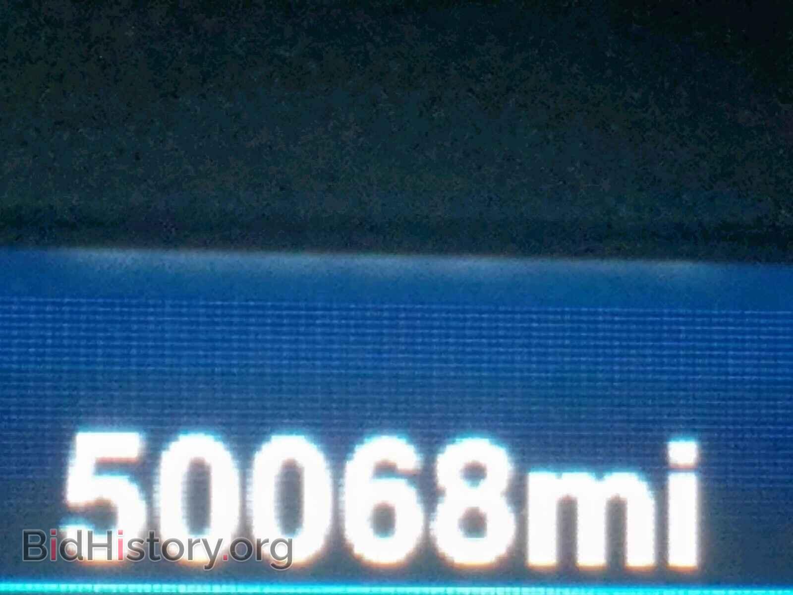 2013 CHRYSLER 300 - VIN: 2C3CCARG3DH710137 - Фото 8