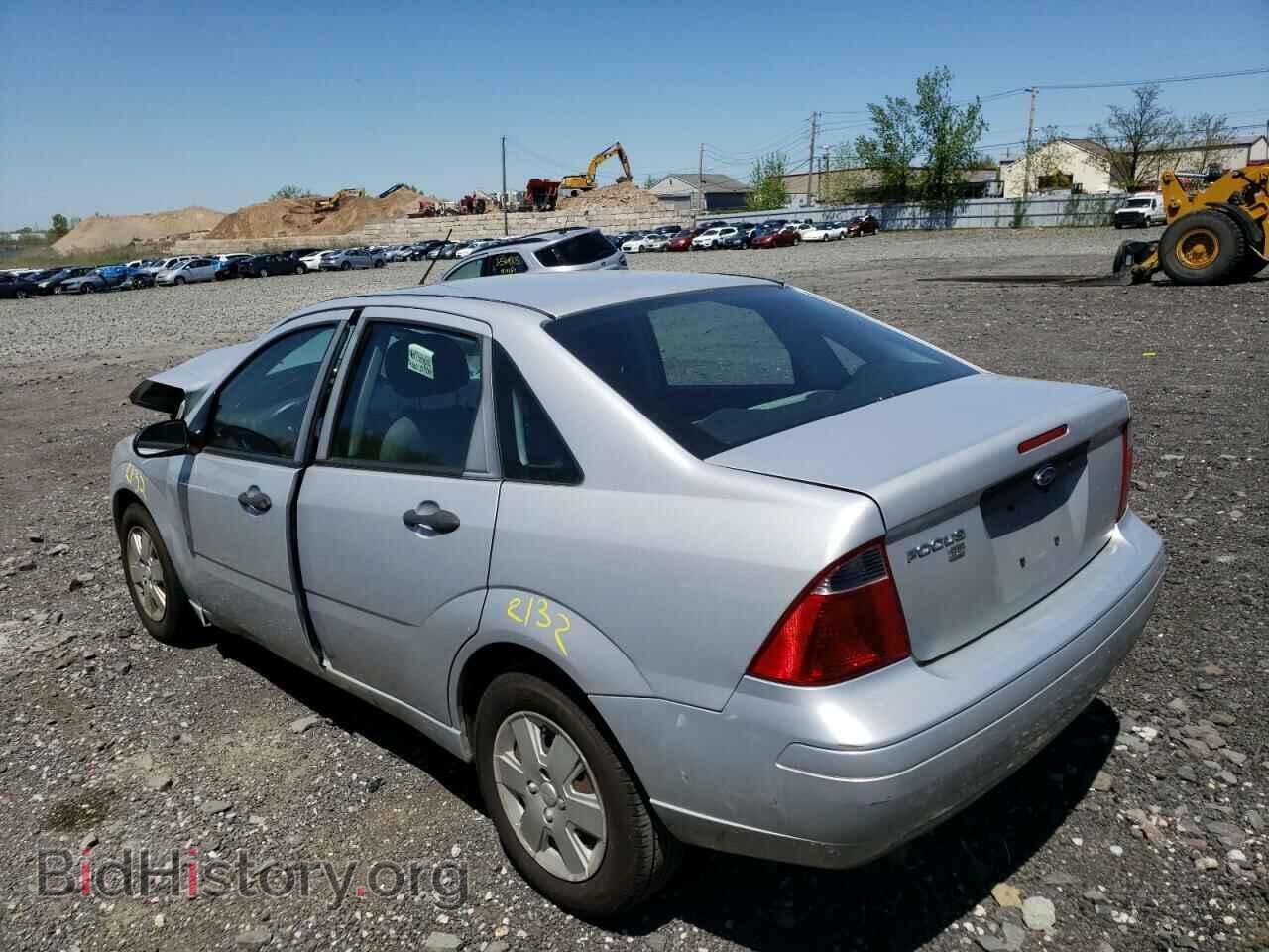 2007 FORD FOCUS - VIN: 1FAHP34N57W294594 - Фото 3