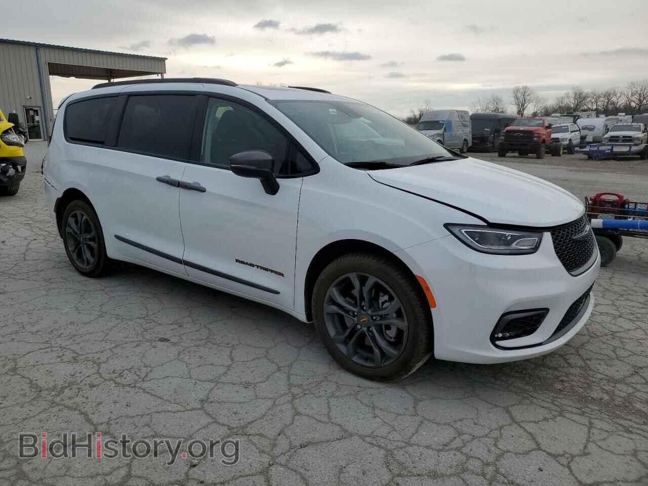 2023 CHRYSLER PACIFICA - VIN: 2C4RC3BG7PR604963 - Фото 4