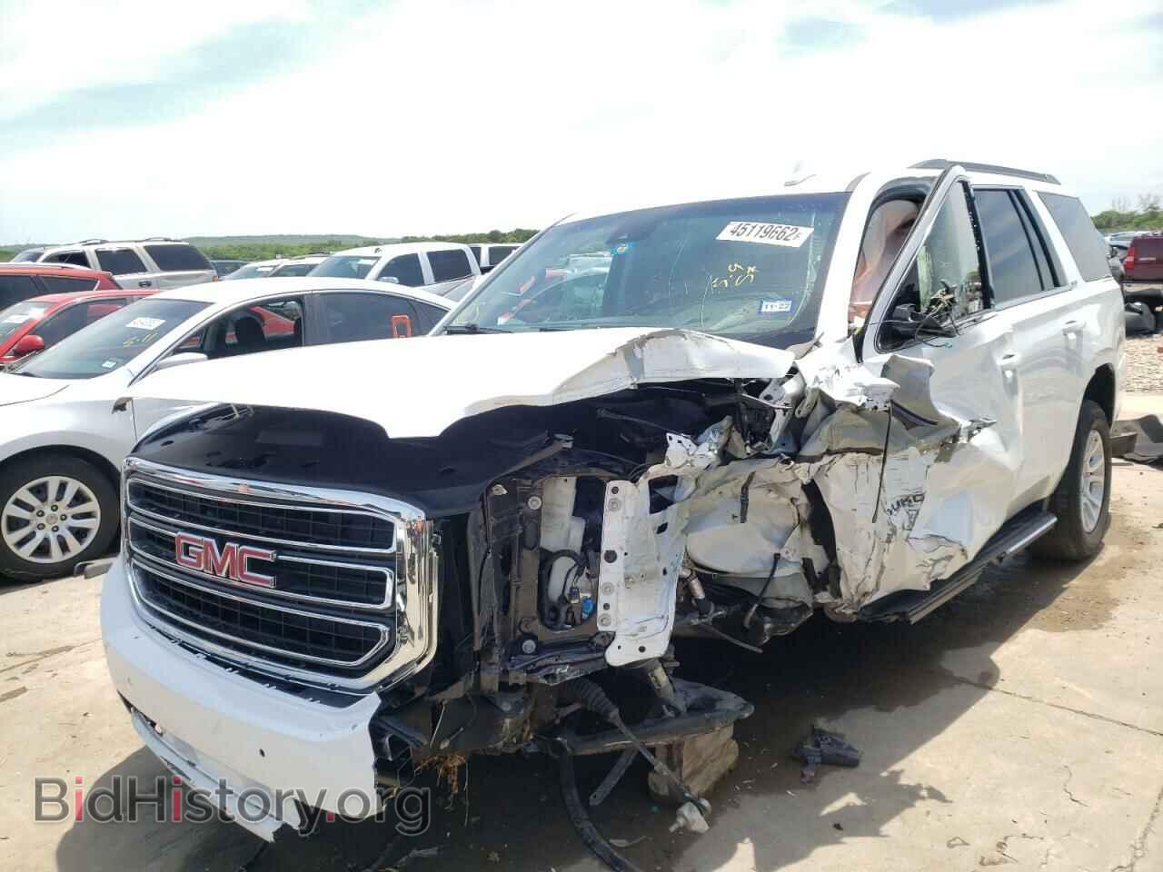 2017 GMC YUKON - VIN: 1GKS1BKC4HR384384 - Фото 2