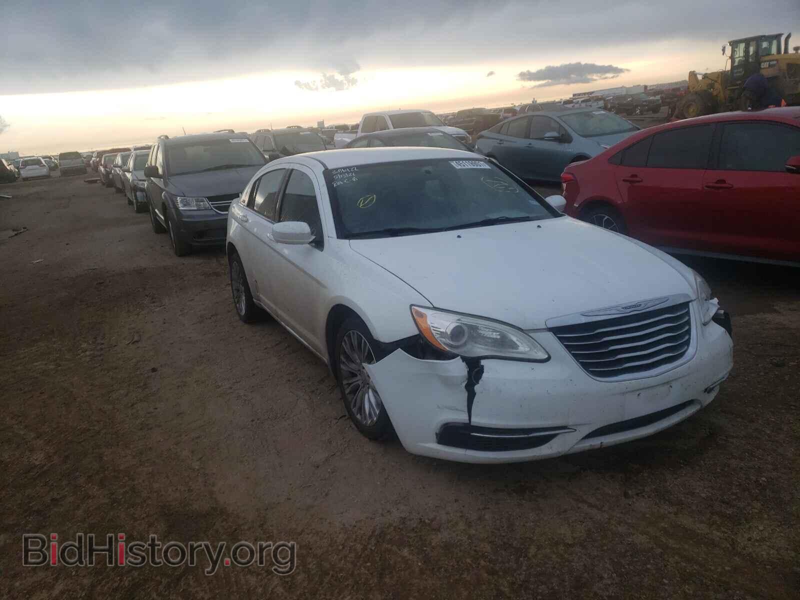 Фотография 1C3CCBAB4DN670812 - CHRYSLER 200 2013