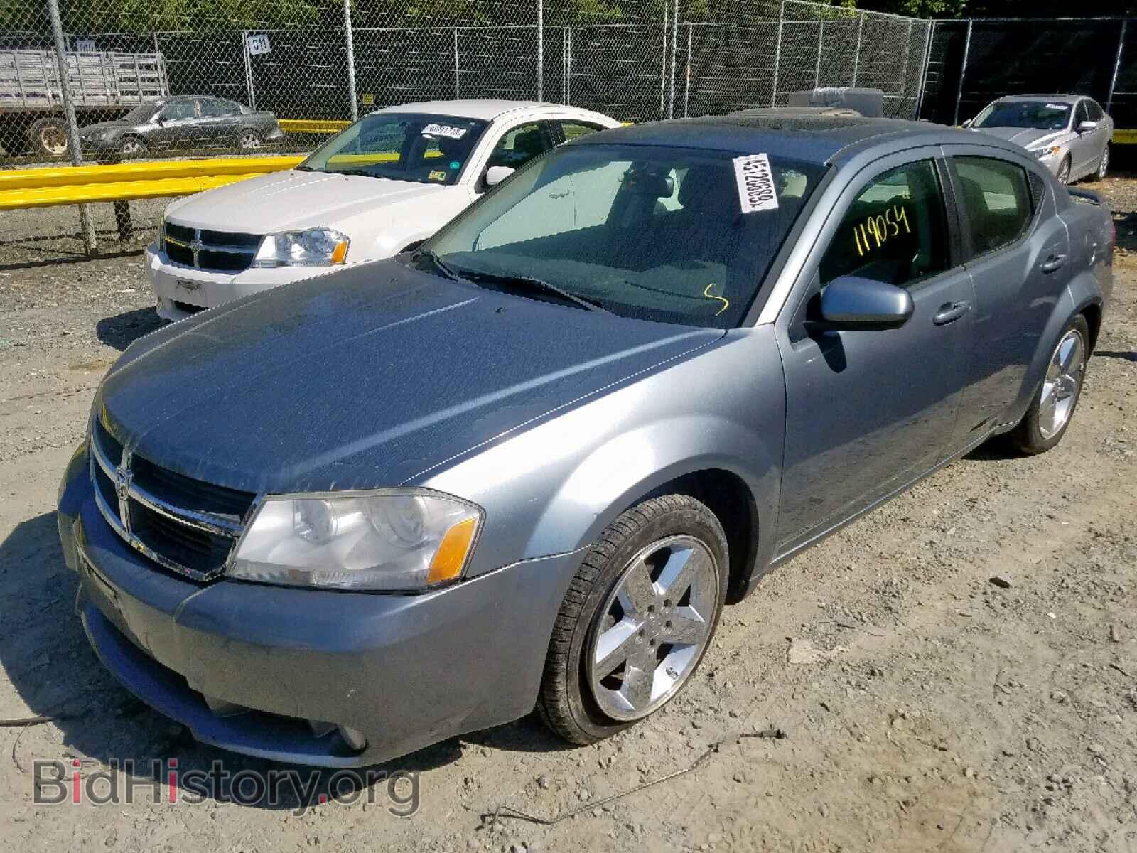 2010 DODGE AVENGER - VIN: 1B3CC5FVXAN130197 - Фото 2