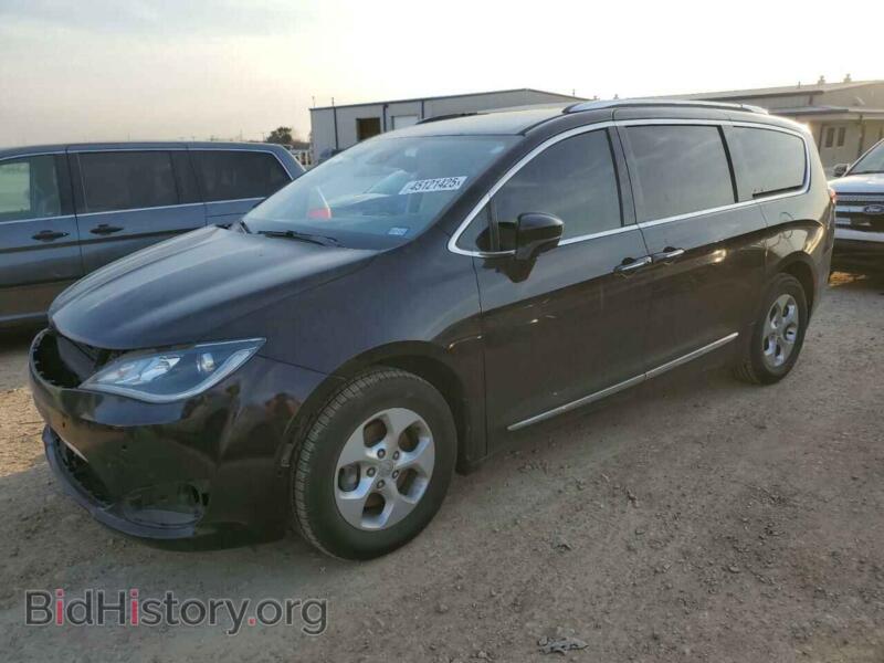 2017 Chrysler PACIFICA Touring L Plus (VIN 2C4RC1EG1HR669003) — photo 1 of 15, Copart, damage: side