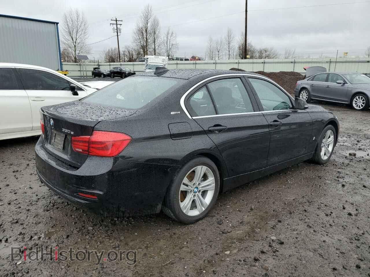 2017 BMW 3 SERIES - VIN: WBA8E1C33HA029236 - Фото 3