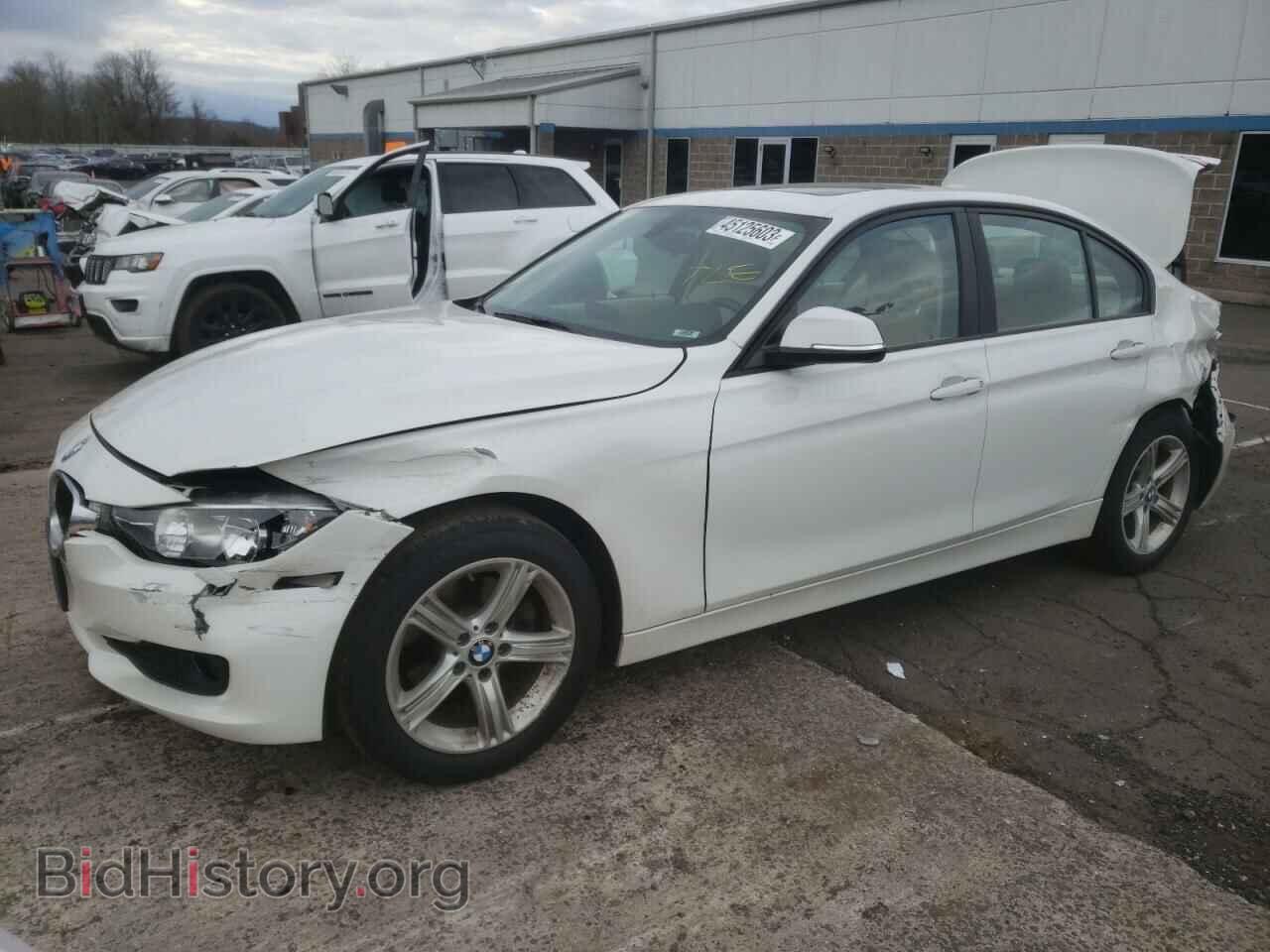 Photo WBA3B3C57DF537982 - BMW 3 SERIES 2013