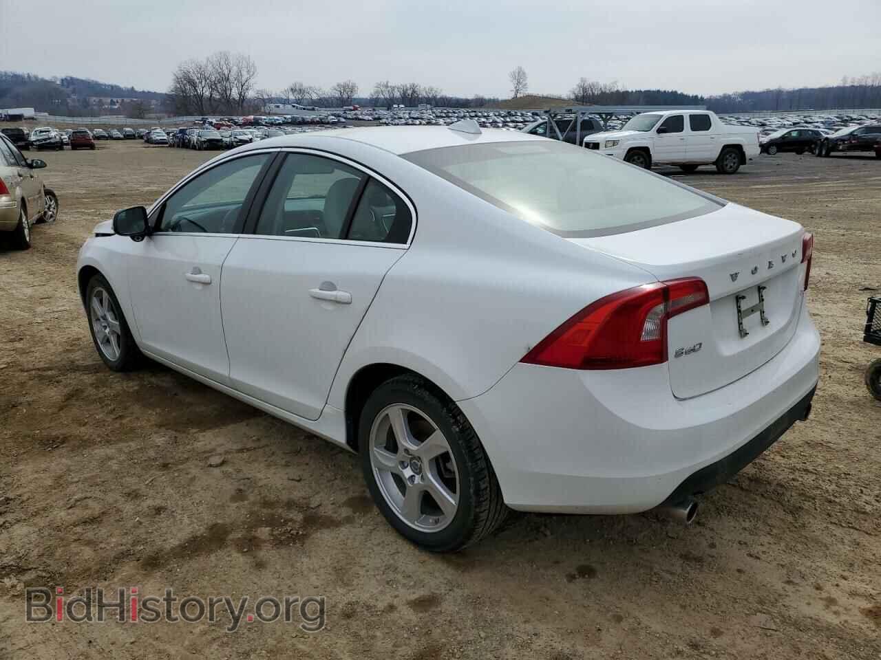 2013 VOLVO S60 - VIN: YV1612FS9D2187304 - Фото 2