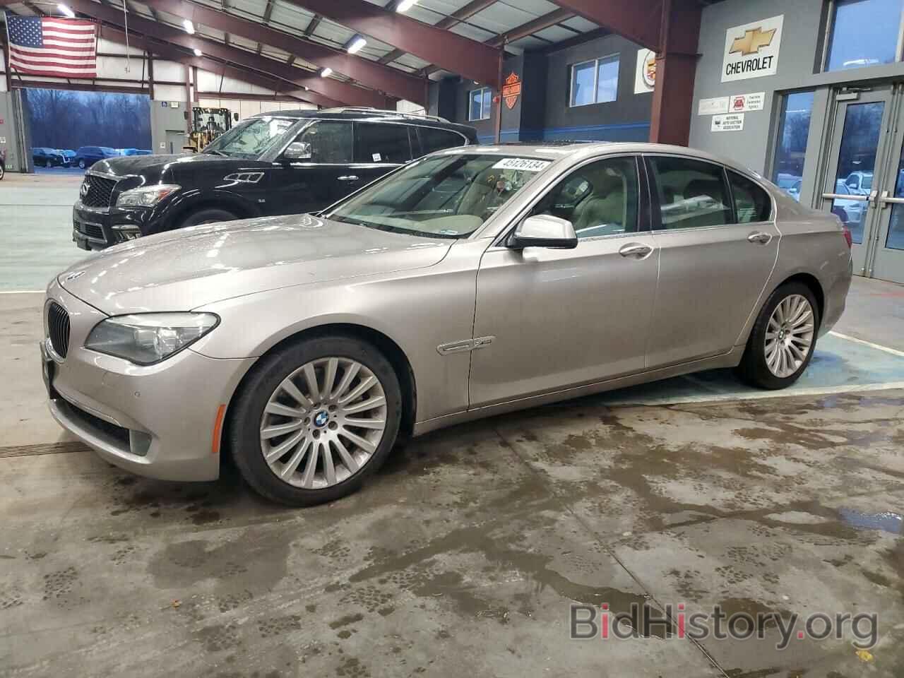 Photo WBAKC6C57CC396518 - BMW 7 SERIES 2012