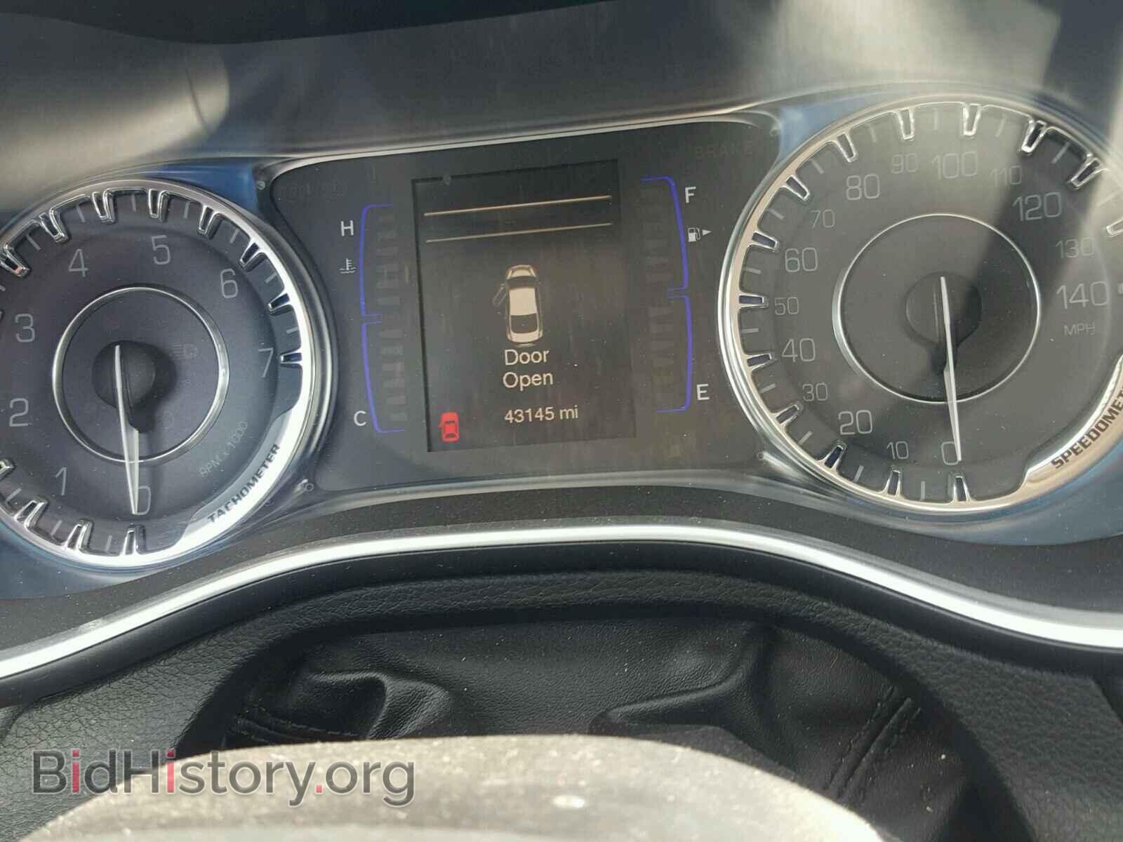 2016 CHRYSLER 200 - VIN: 1C3CCCAB0GN154151 - Фото 8