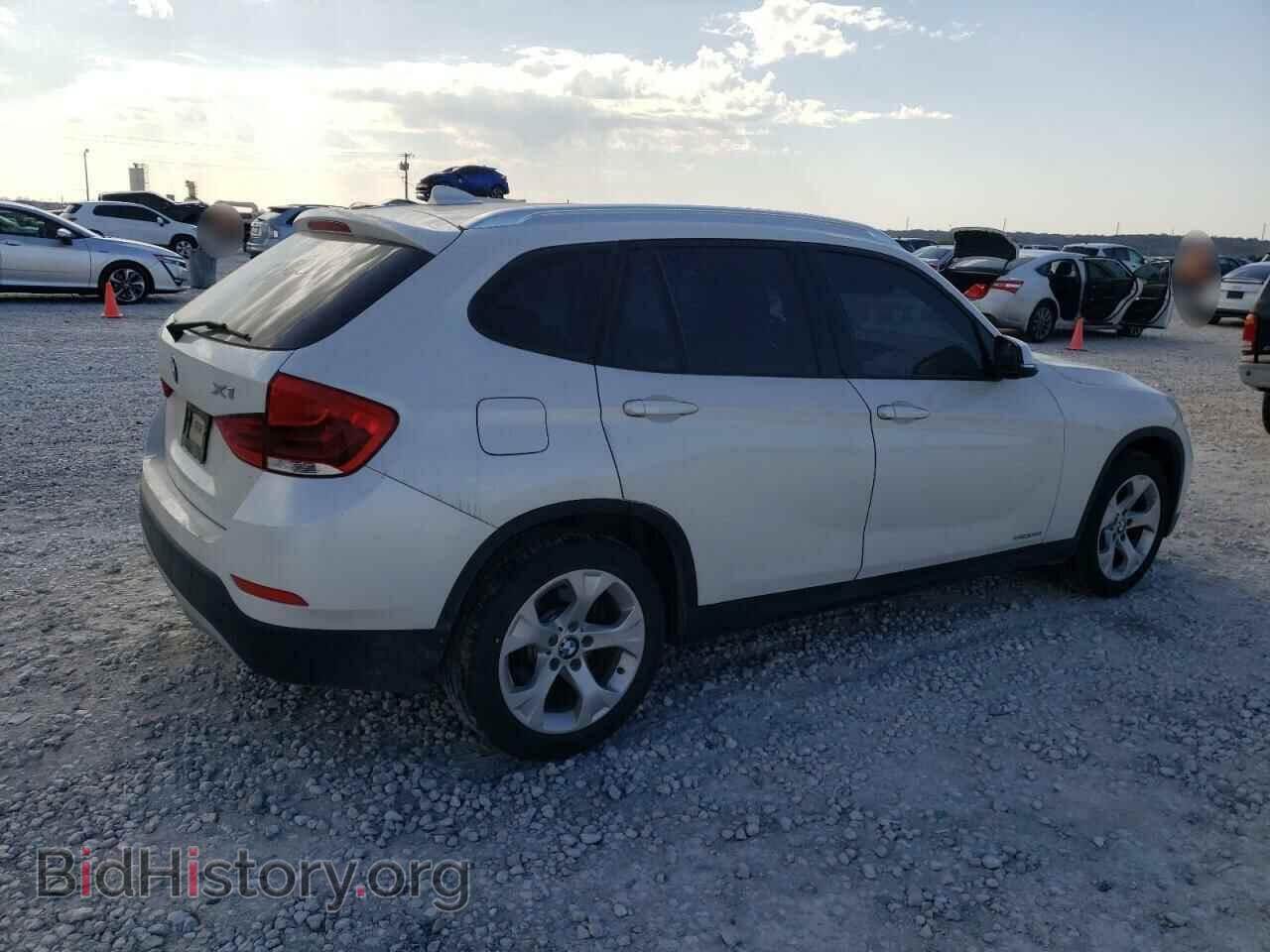 2014 BMW X1 - VIN: WBAVM1C55EVW54555 - Фото 3