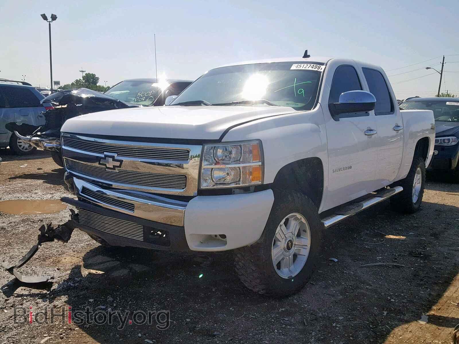 2011 CHEVROLET SILVERADO - VIN: 3GCPKSE36BG360850 - Фото 2