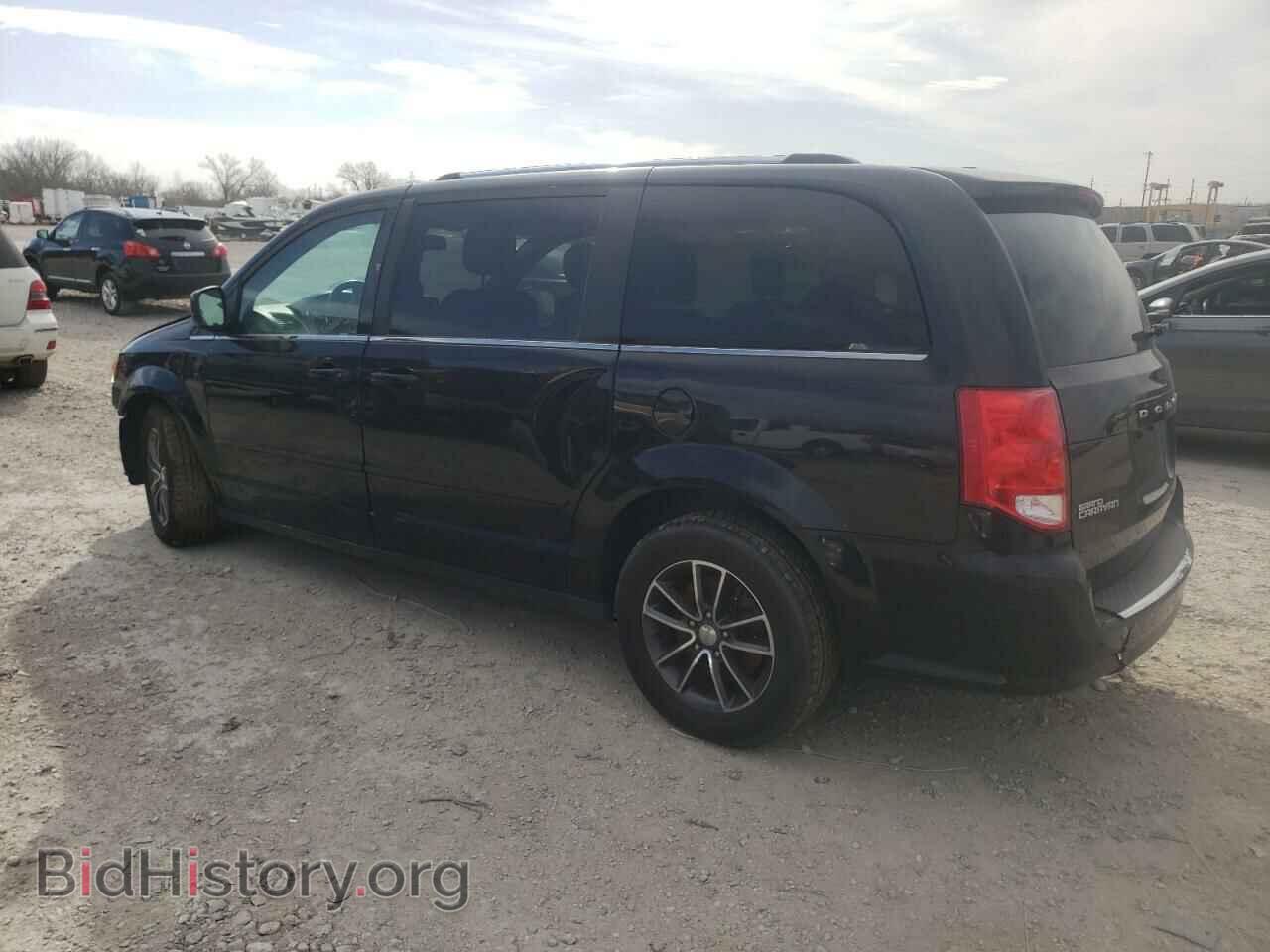 2017 DODGE CARAVAN - VIN: 2C4RDGCG3HR586112 - Photo 2
