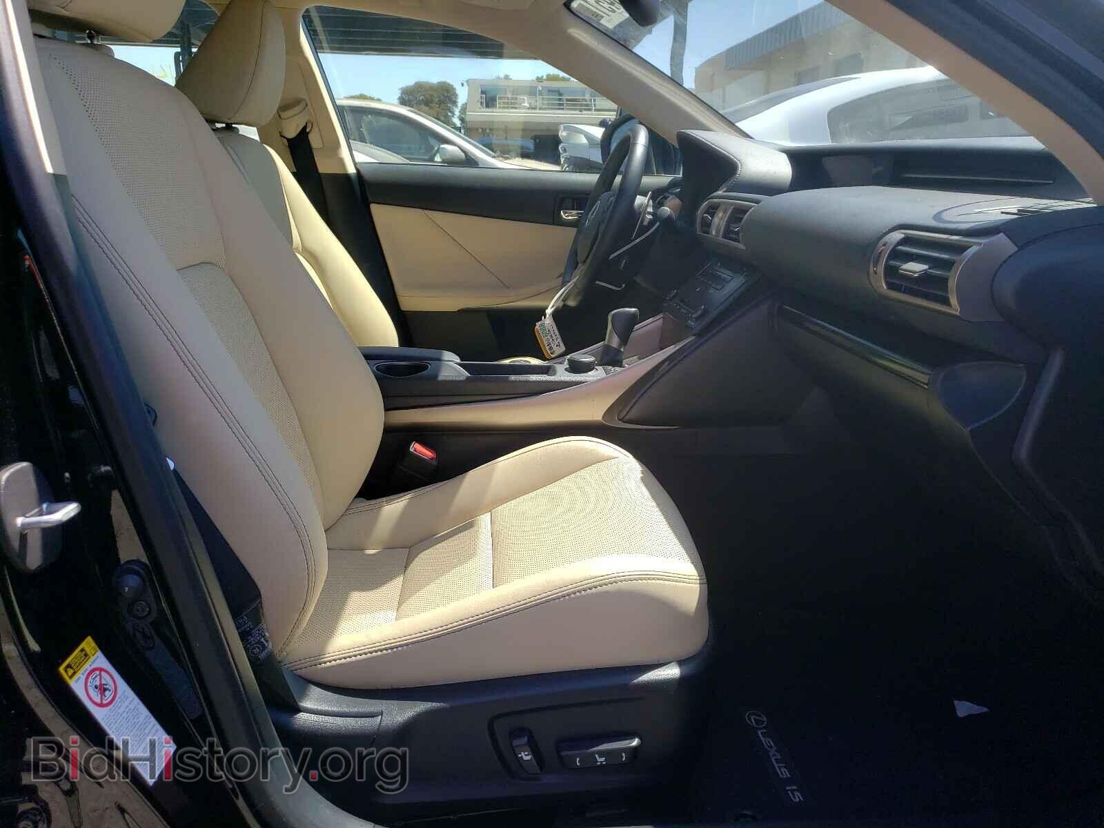 2014 LEXUS IS - VIN: JTHBF1D29E5002329 - Photo 5