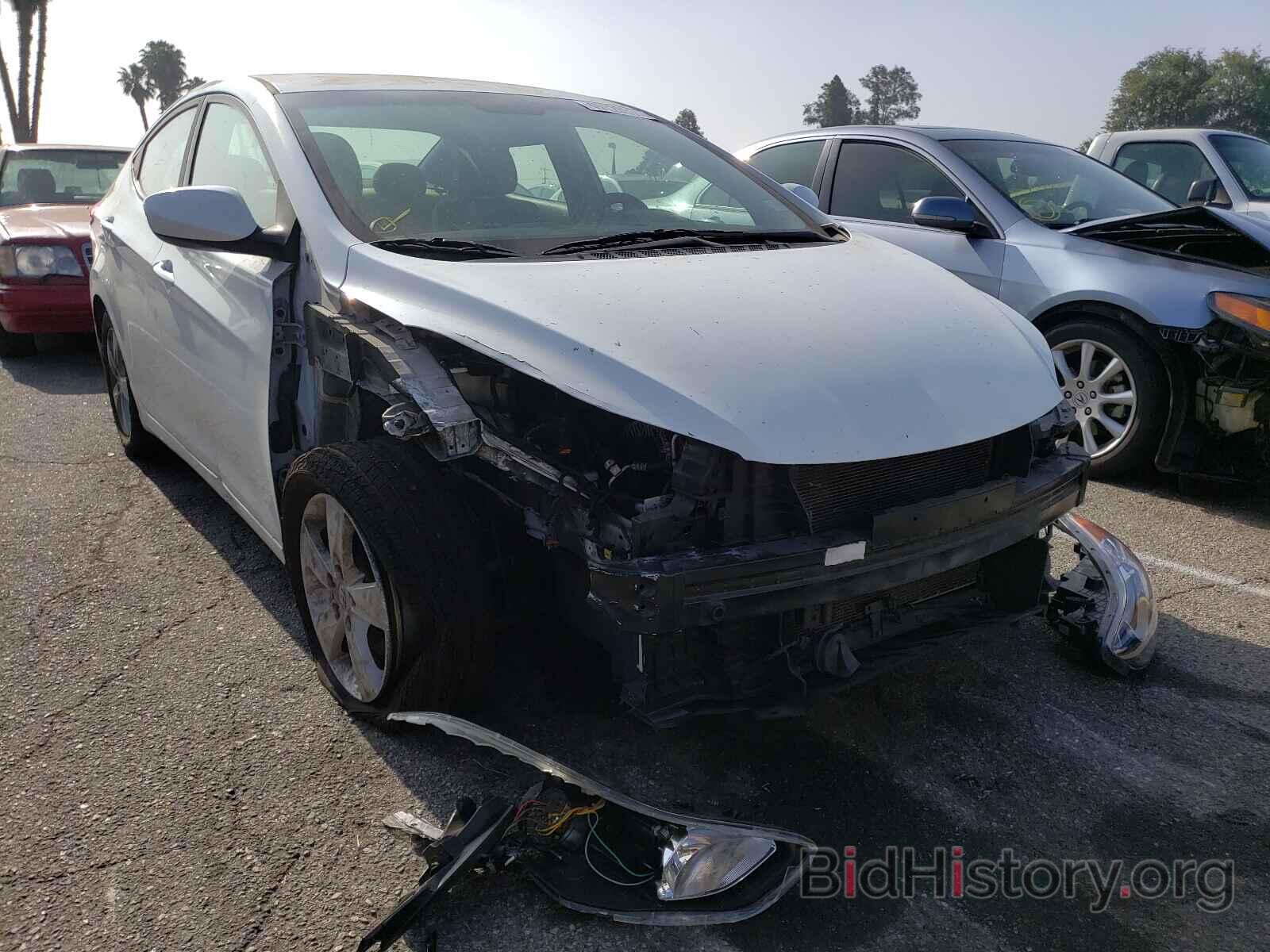 Фотография 5NPDH4AE2CH081330 - HYUNDAI ELANTRA 2012