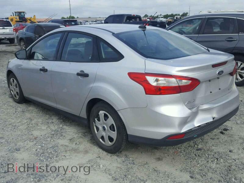2012 Ford FOCUS (VIN 1FAHP3E27CL377685) — фото 3 из 10