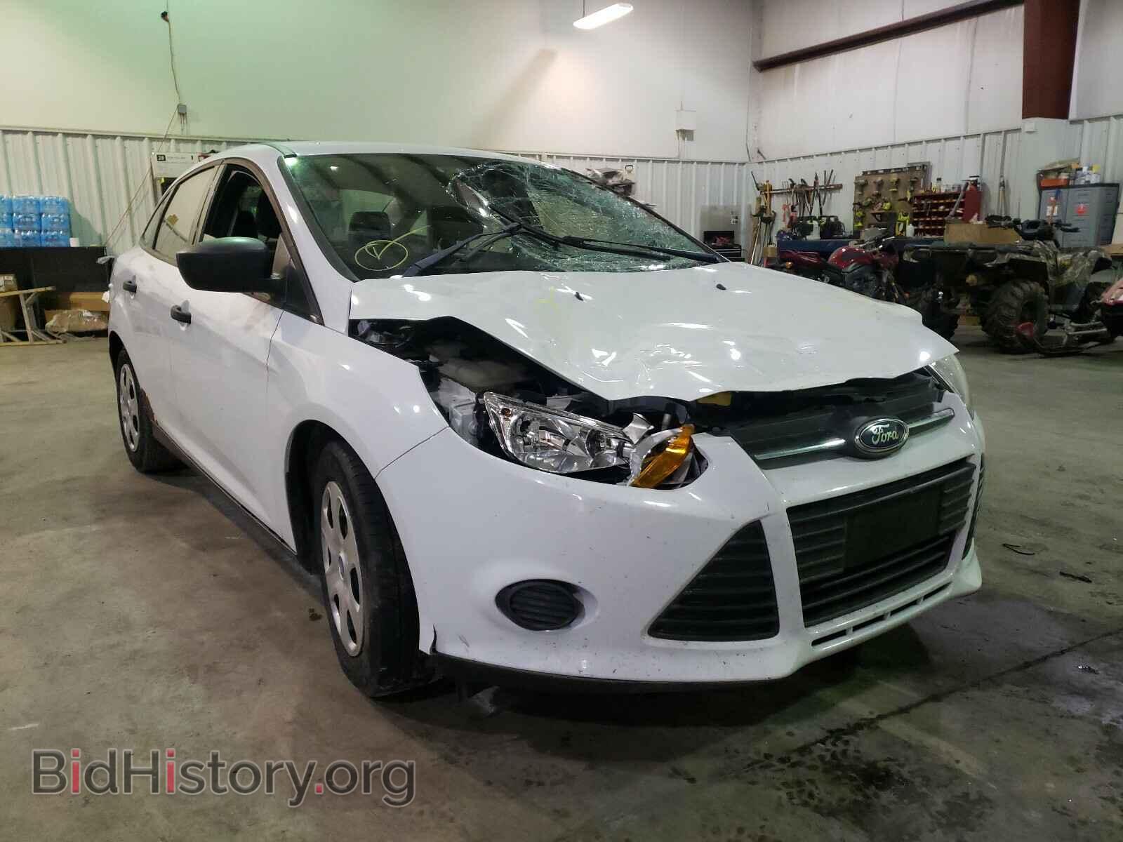 Photo 1FAHP3E27CL187448 - FORD FOCUS 2012