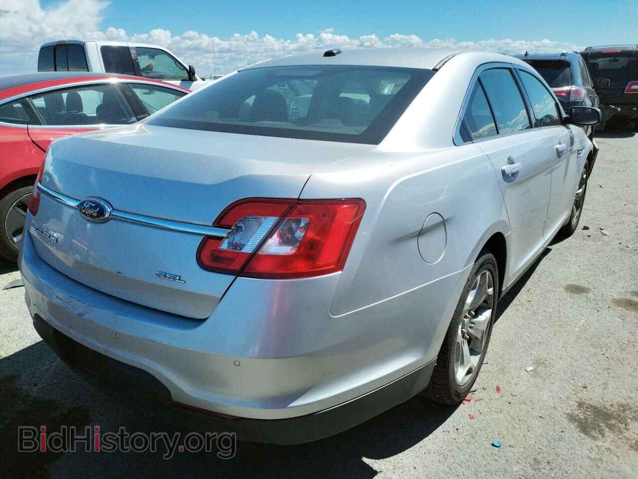 2010 FORD TAURUS - VIN: 1FAHP2EW0AG132603 - Фото 4