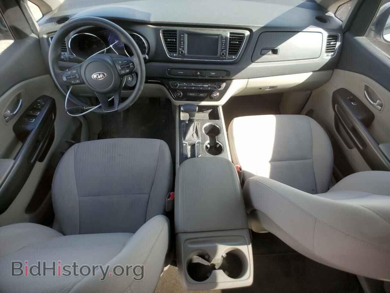 2020 KIA All Models - VIN: KNDMB5C12L6618368 - Photo 8