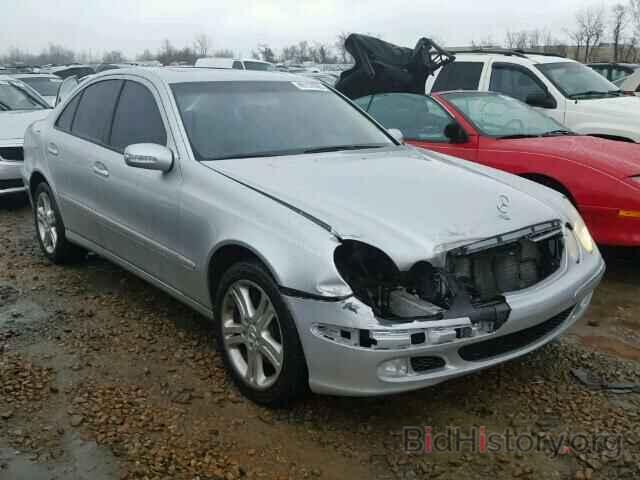 Photo WDBUF83J84X118893 - MERCEDES-BENZ E500 2004