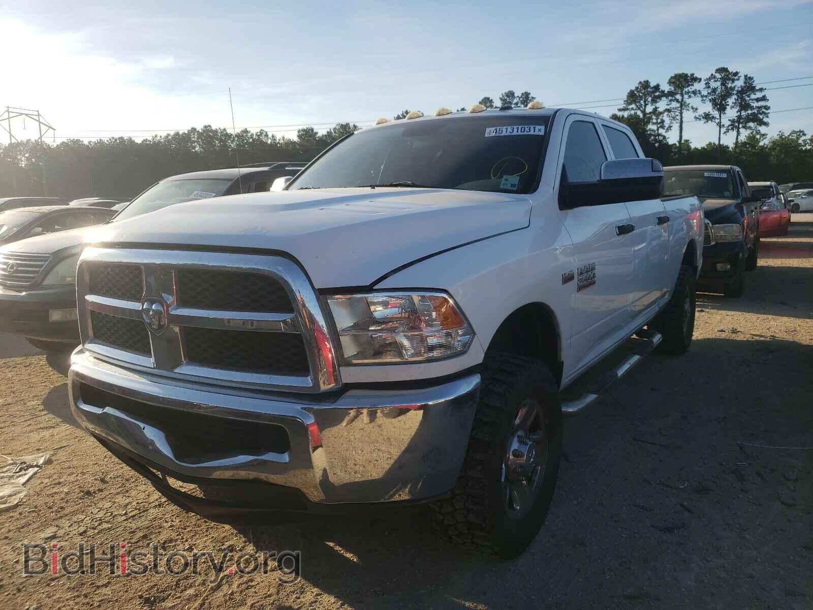 2014 RAM 2500 - VIN: 3C6TR4CT4EG146511 - Фото 2