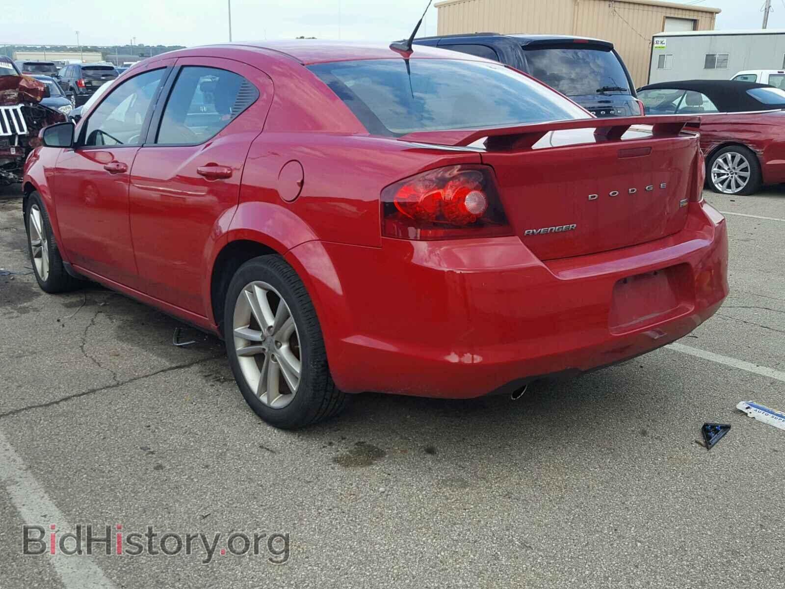 2011 DODGE AVENGER - VIN: 1B3BD1FG5BN526218 - Фото 3