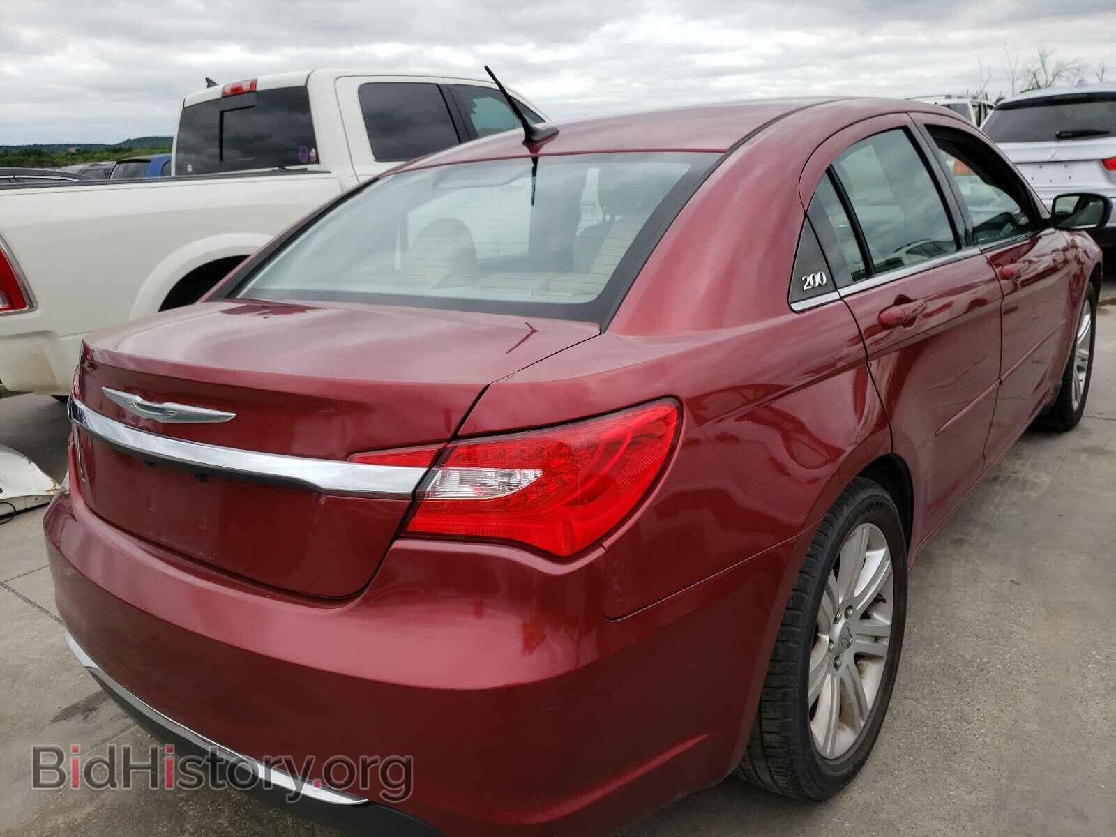 2013 CHRYSLER 200 - VIN: 1C3CCBBB2DN713638 - Фото 4