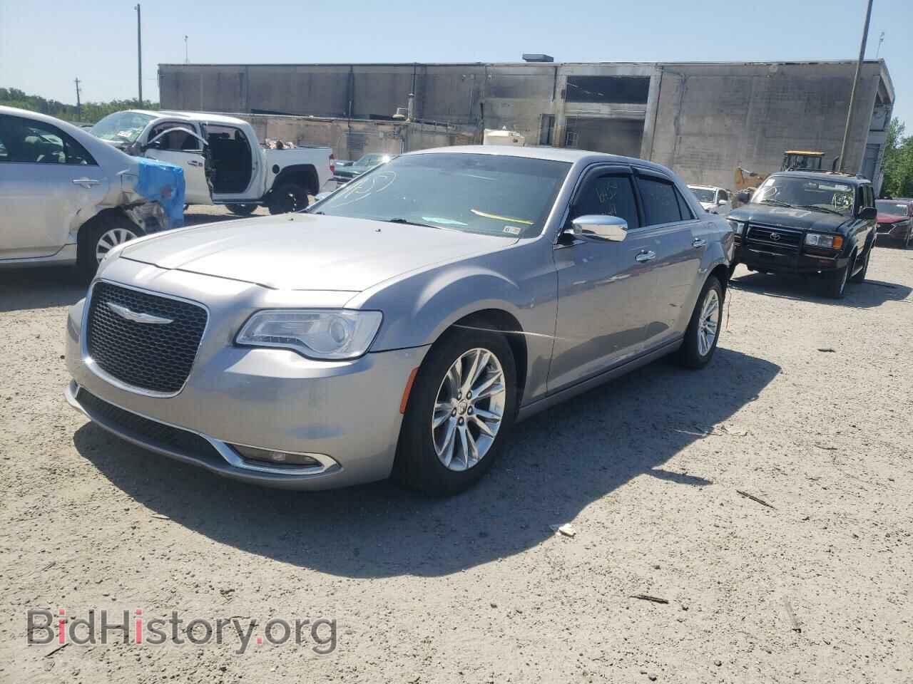 2016 CHRYSLER 300 - VIN: 2C3CCAEG3GH147617 - Фото 2