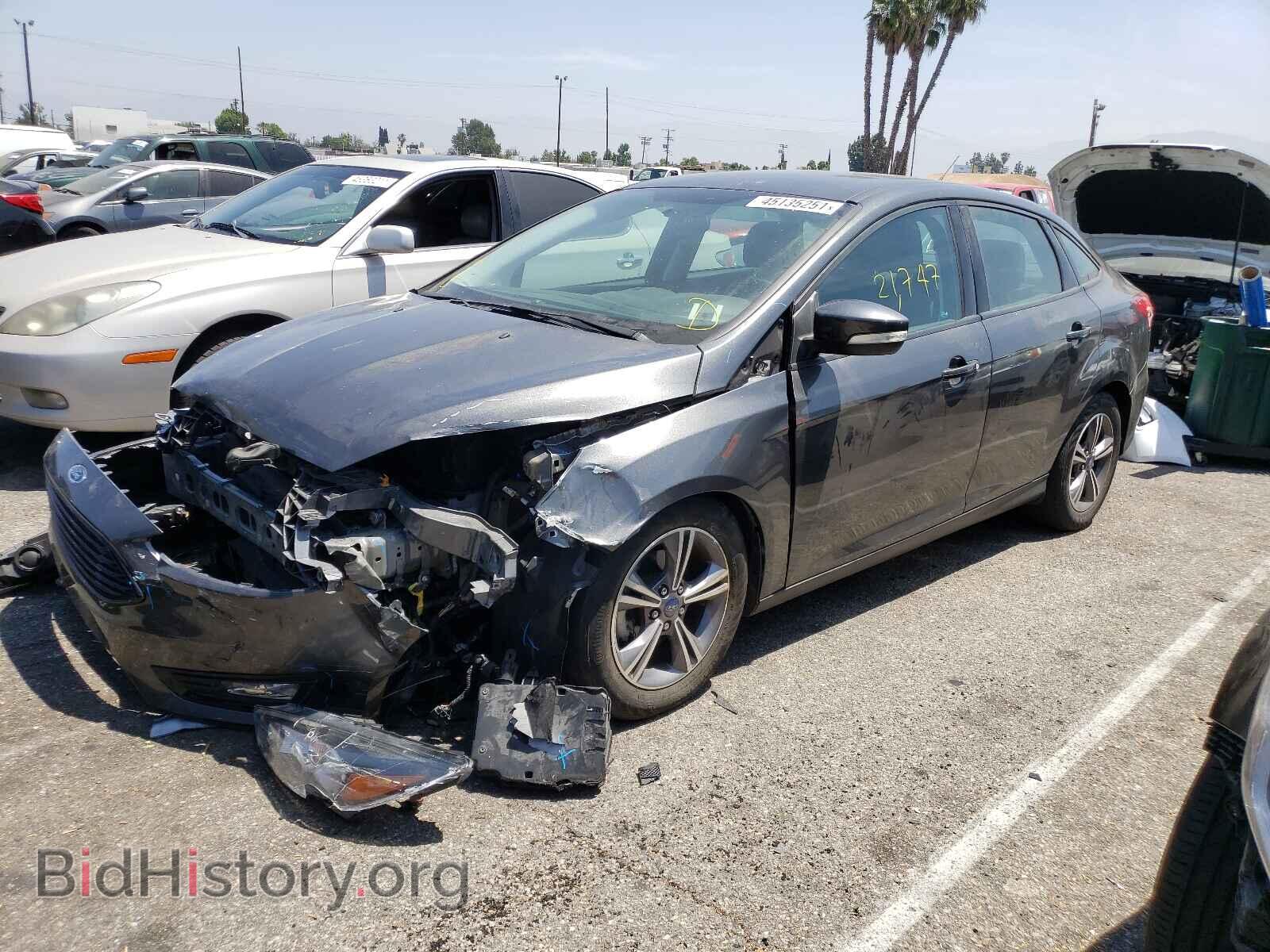 2017 FORD FOCUS - VIN: 1FADP3FE1HL329128 - Фото 2