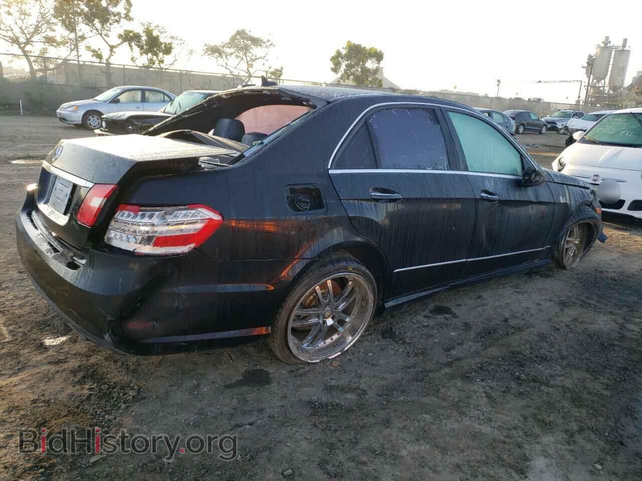 2010 MERCEDES-BENZ E-CLASS - VIN: WDDHF5GB3AA187743 - Фото 3