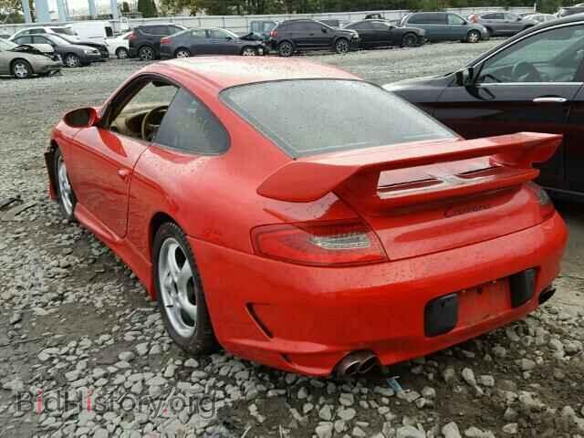 2000 PORSCHE 911 - VIN: WP0AA2998YS622621 - Фото 3