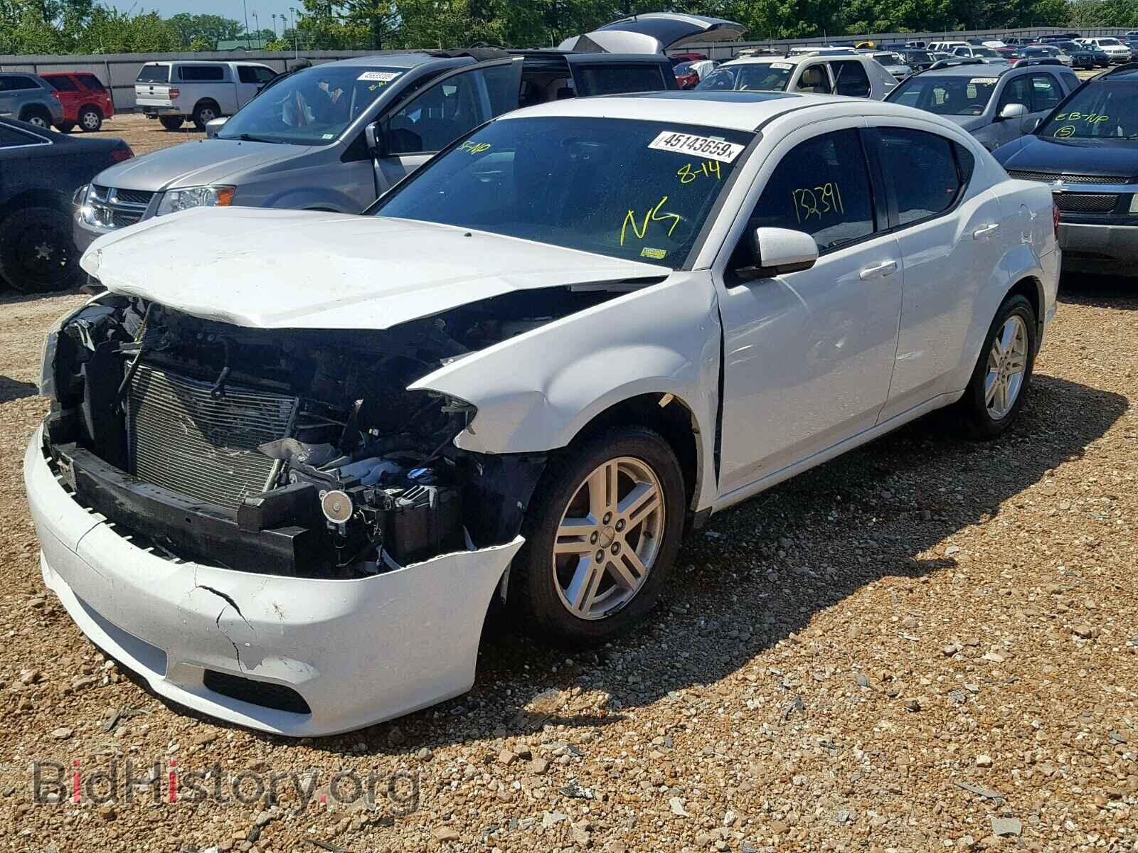 2011 DODGE AVENGER - VIN: 1B3BD1FB6BN564934 - Фото 2